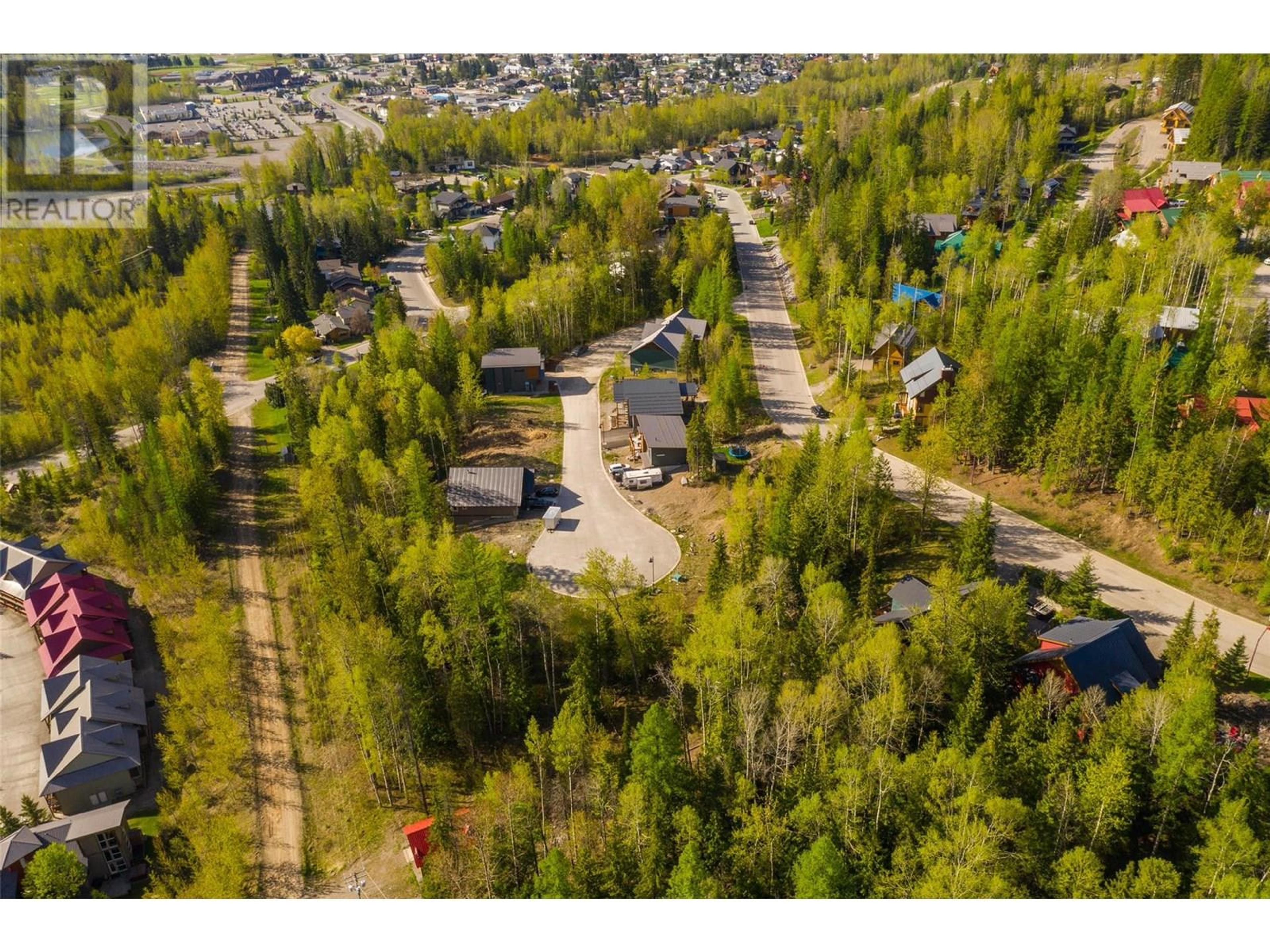3 Alpine Trail Place, Fernie - Exteriors - Full Complex View, Drone/Aerial View - Photo 3