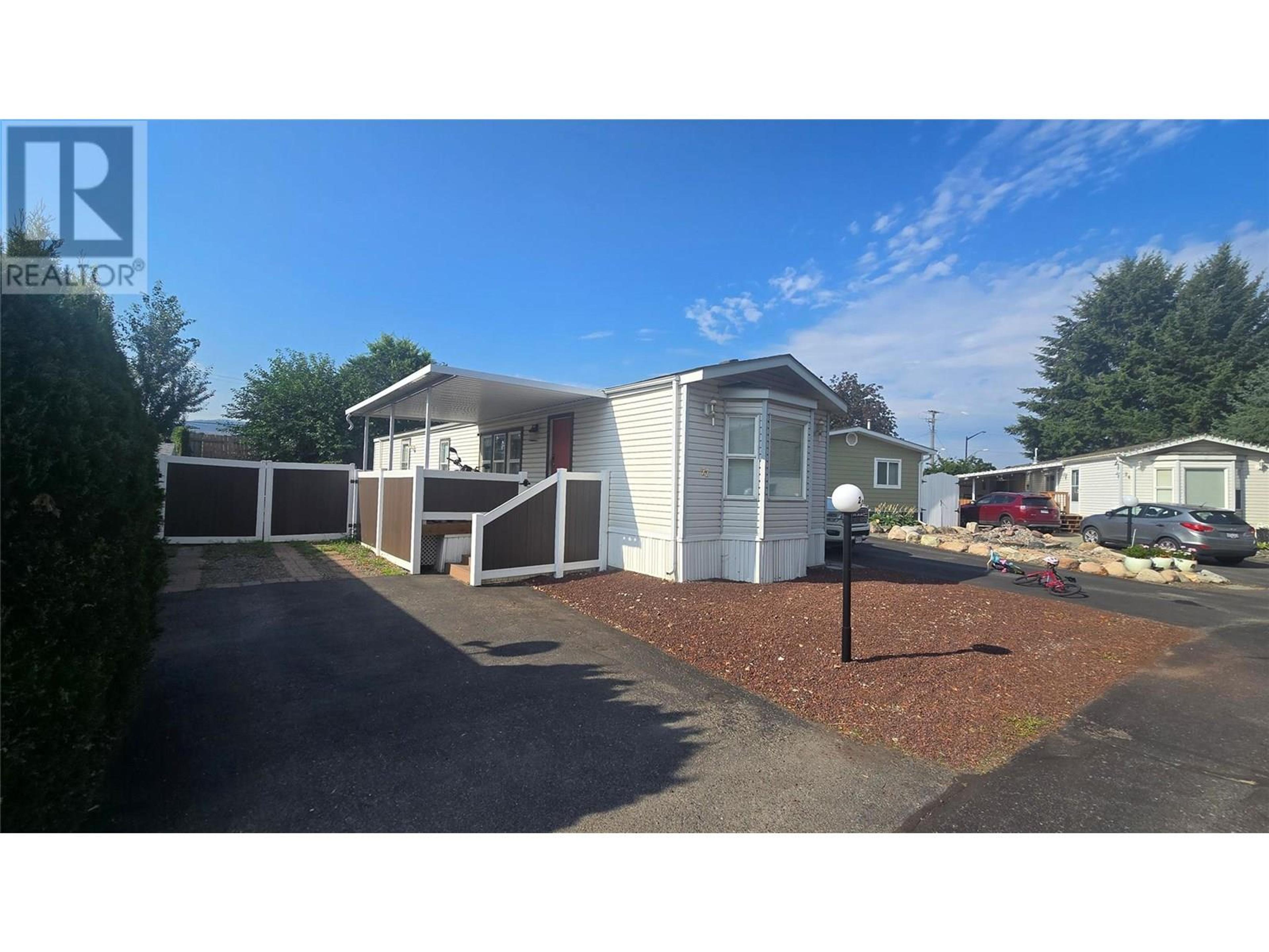 1525 ORD Road, Kamloops - Exteriors - Photo 3