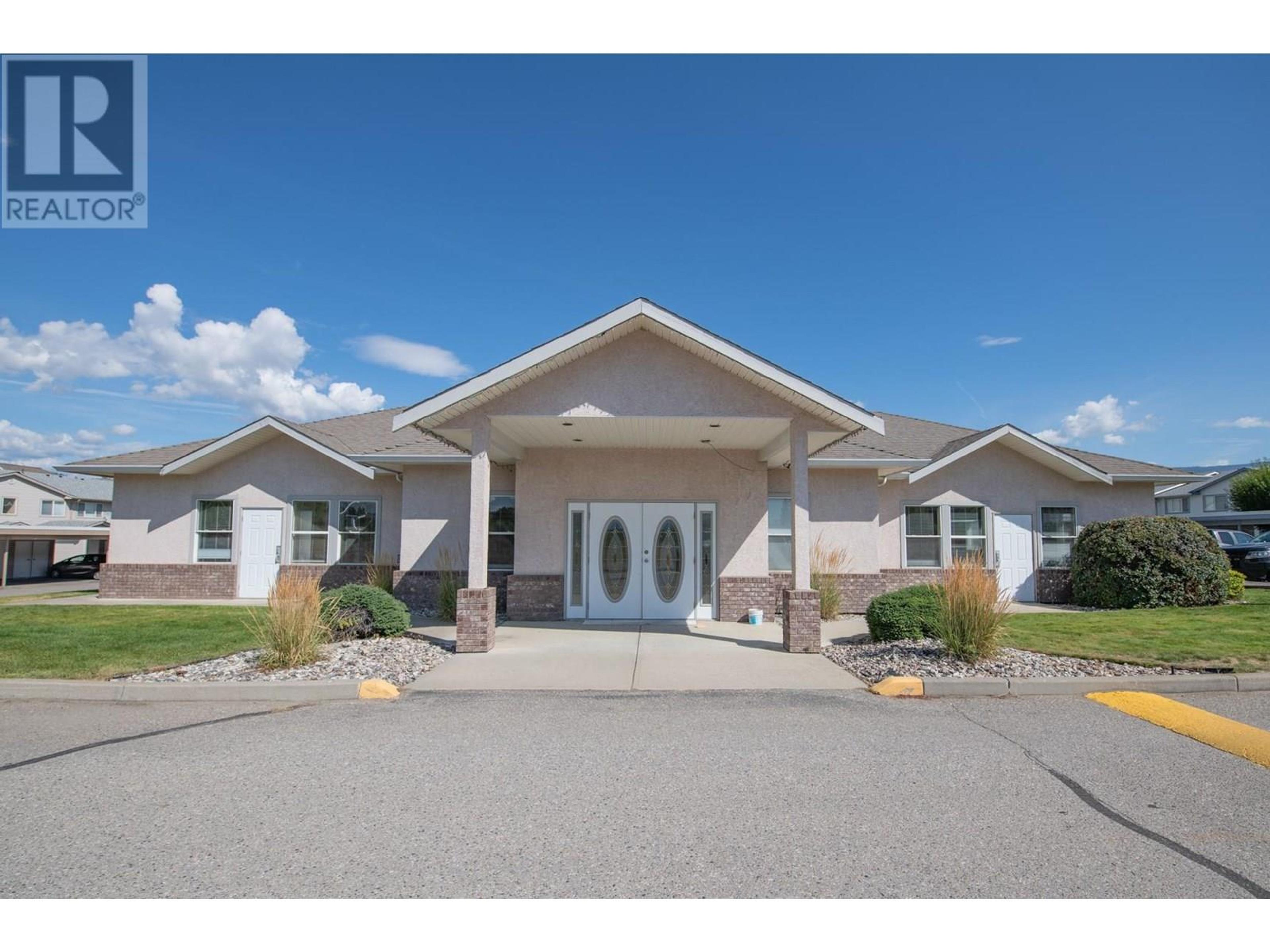 4740 20th Street, Vernon - Exteriors - Photo 7