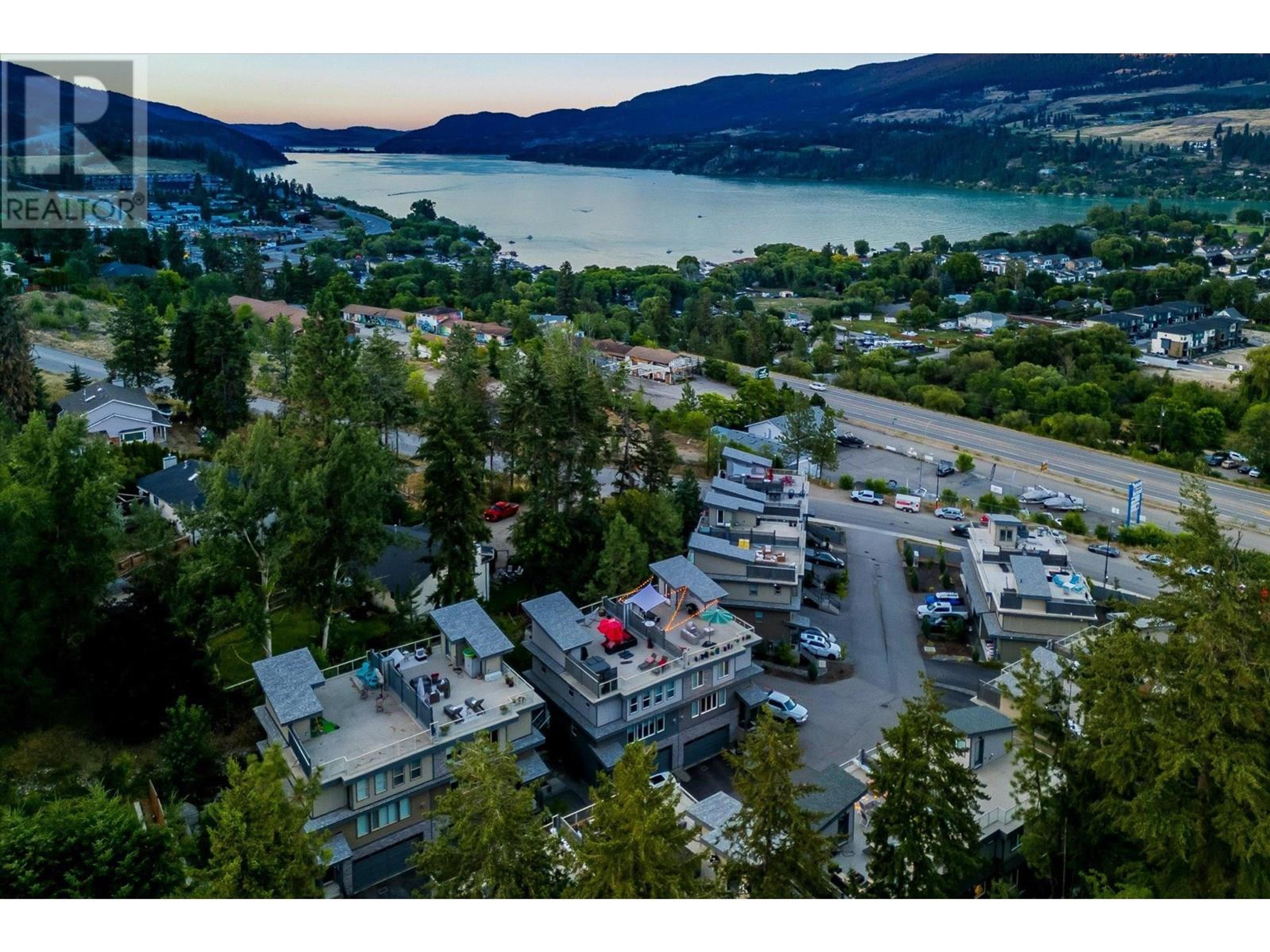 2893 Robinson Road, Lake Country - Exteriors - Full Complex View, Drone/Aerial View - Photo 3