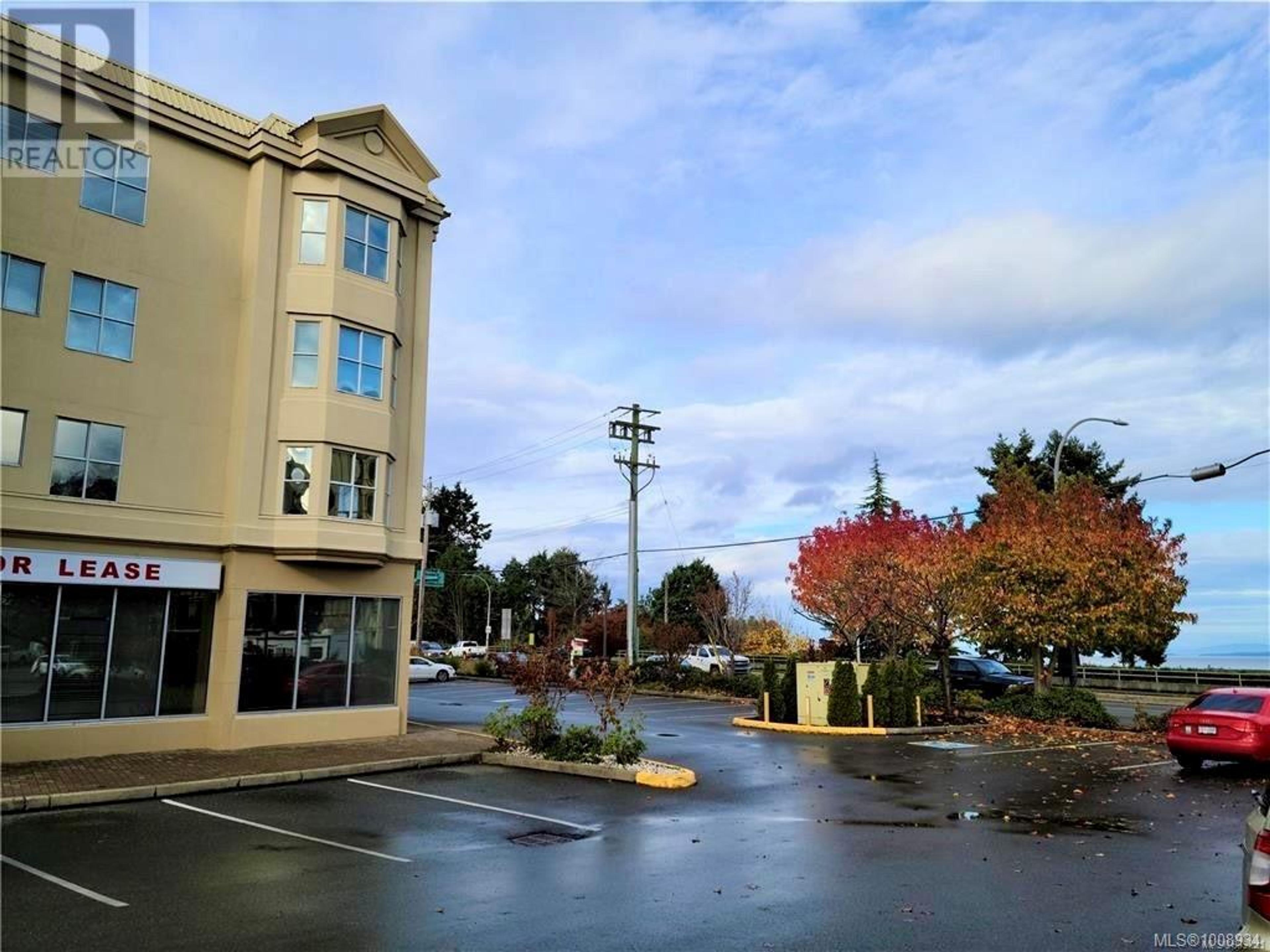 220 ISLAND Hwy W, Parksville - Exteriors - Photo 5