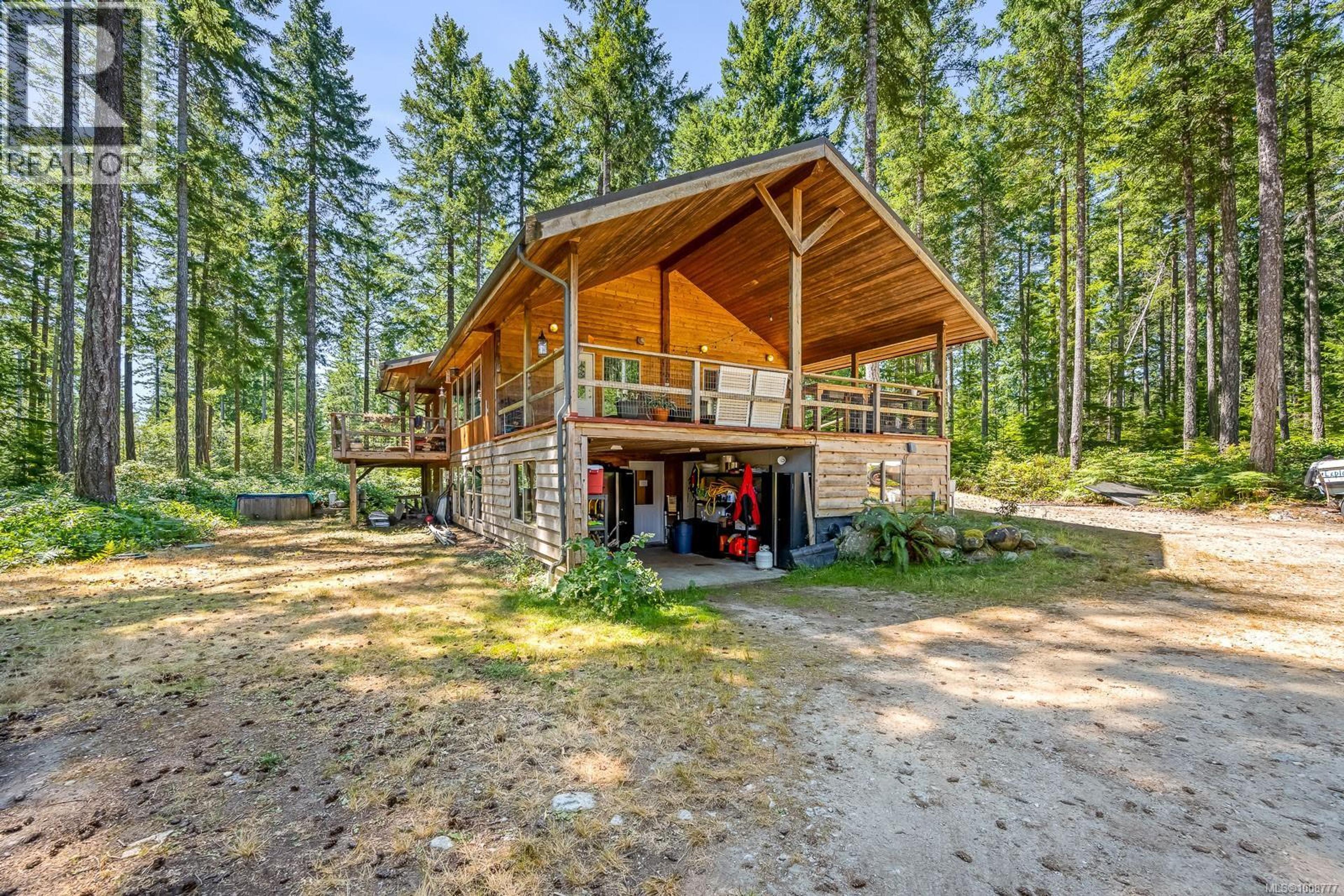 924 Siskin Lane, Cortes Island - Exteriors - Photo 3