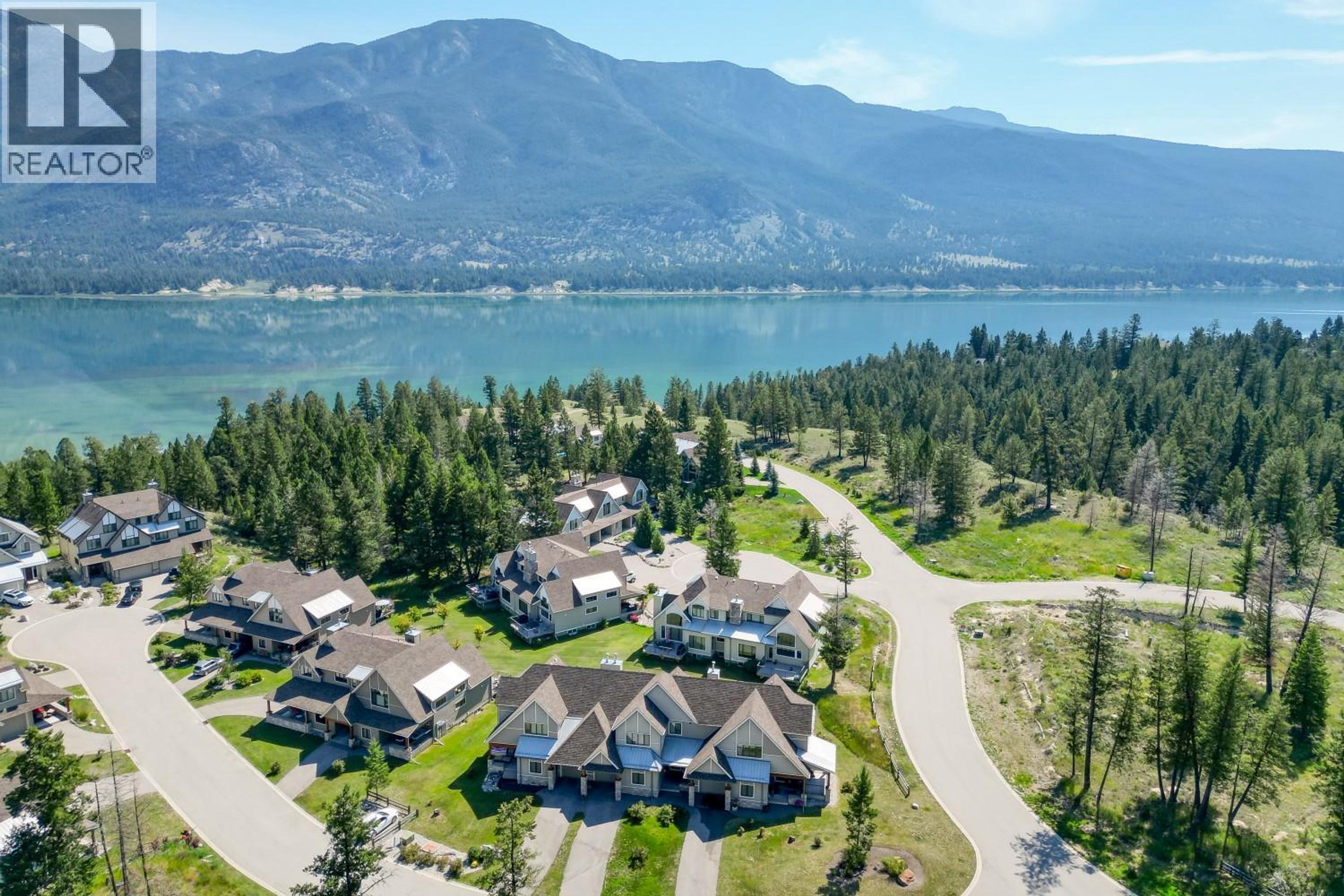 6800 COLUMBIA LAKE Road, Fairmont Hot Springs - Exteriors - Full Complex View, Drone/Aerial View - Photo 5