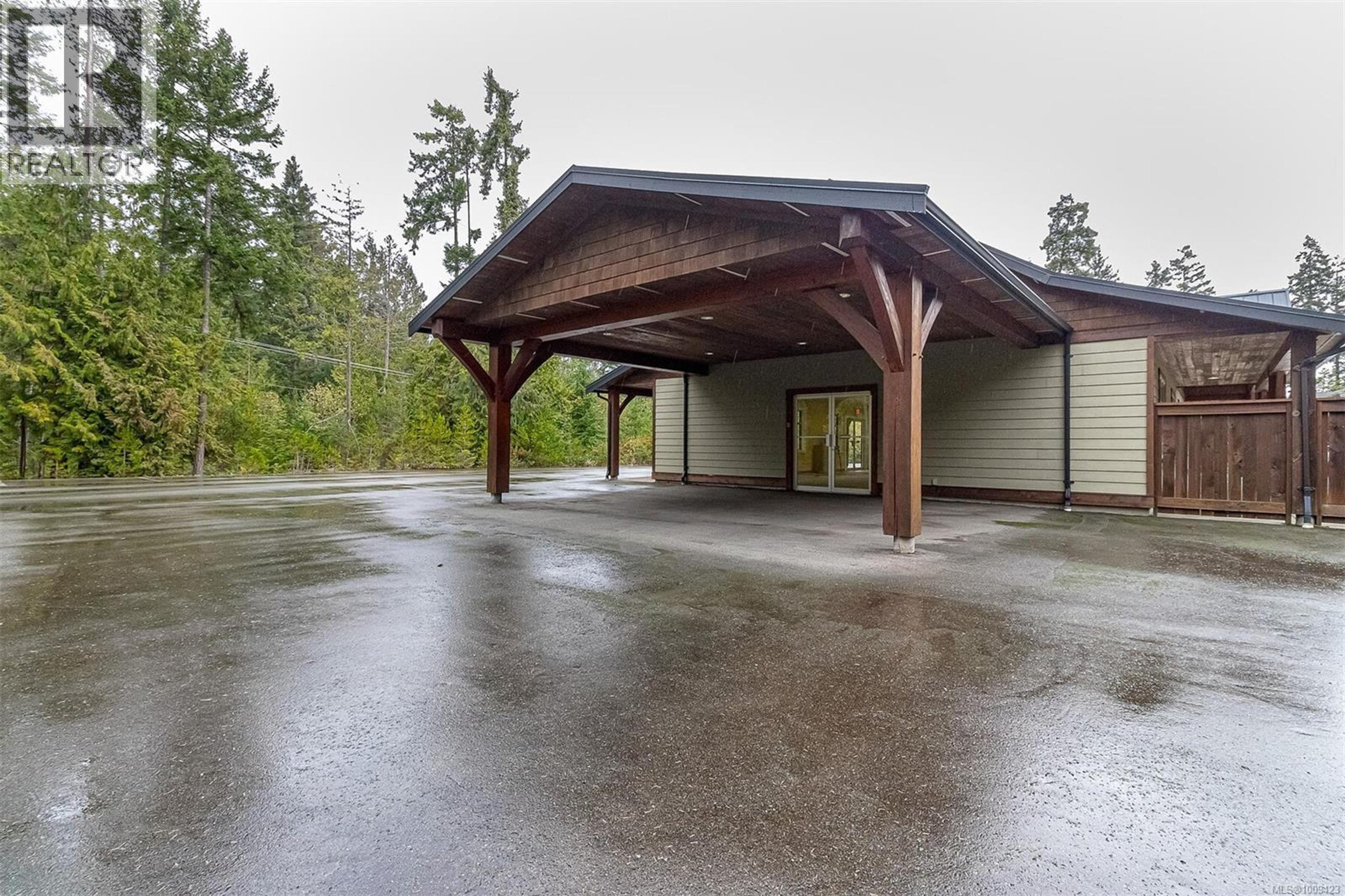 230 Rupert Rd E, Qualicum Beach - Exteriors - Photo 6