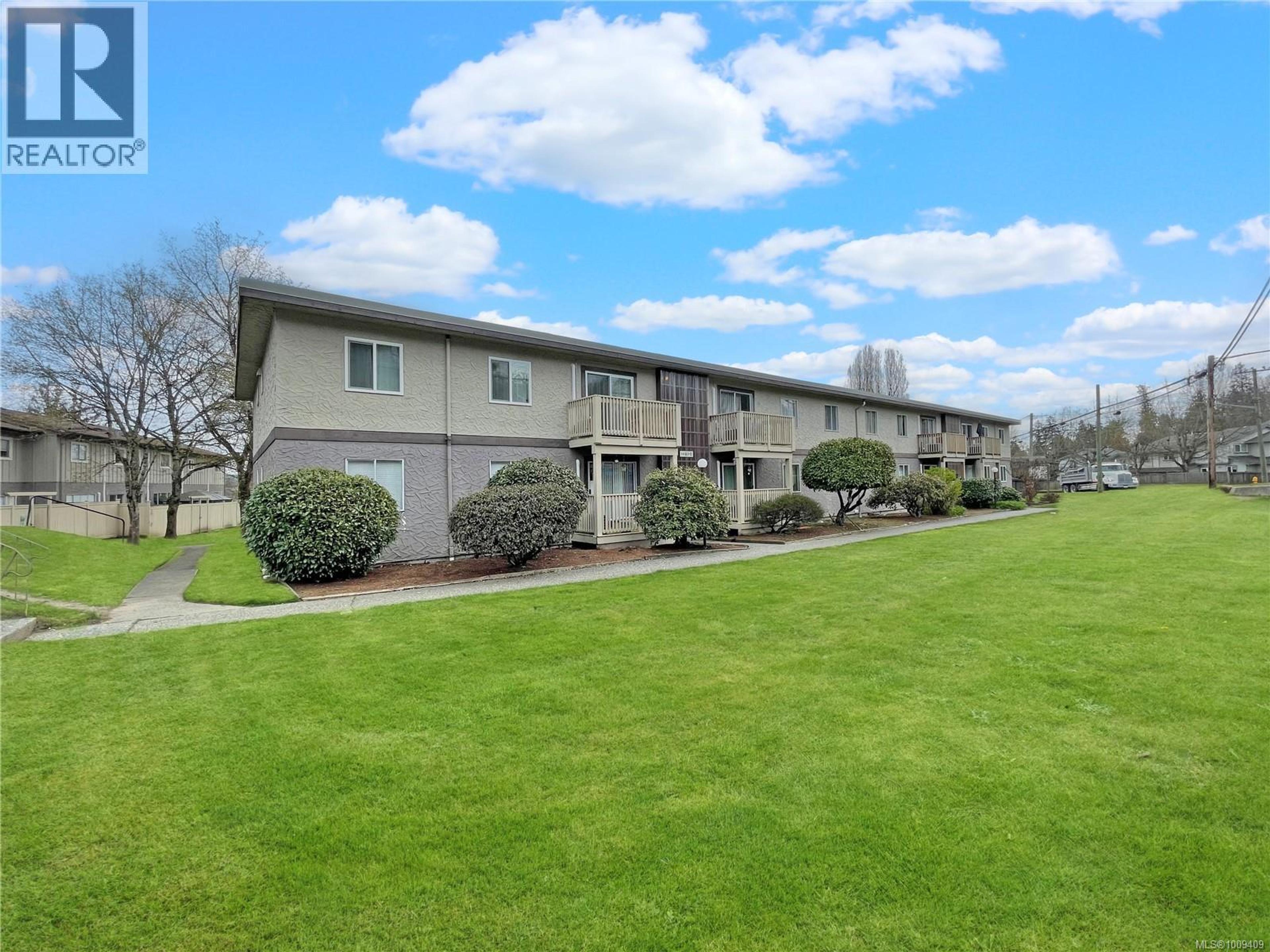 3271 Cowichan Lake Rd, Duncan - Exteriors - Full Complex View - Photo 3