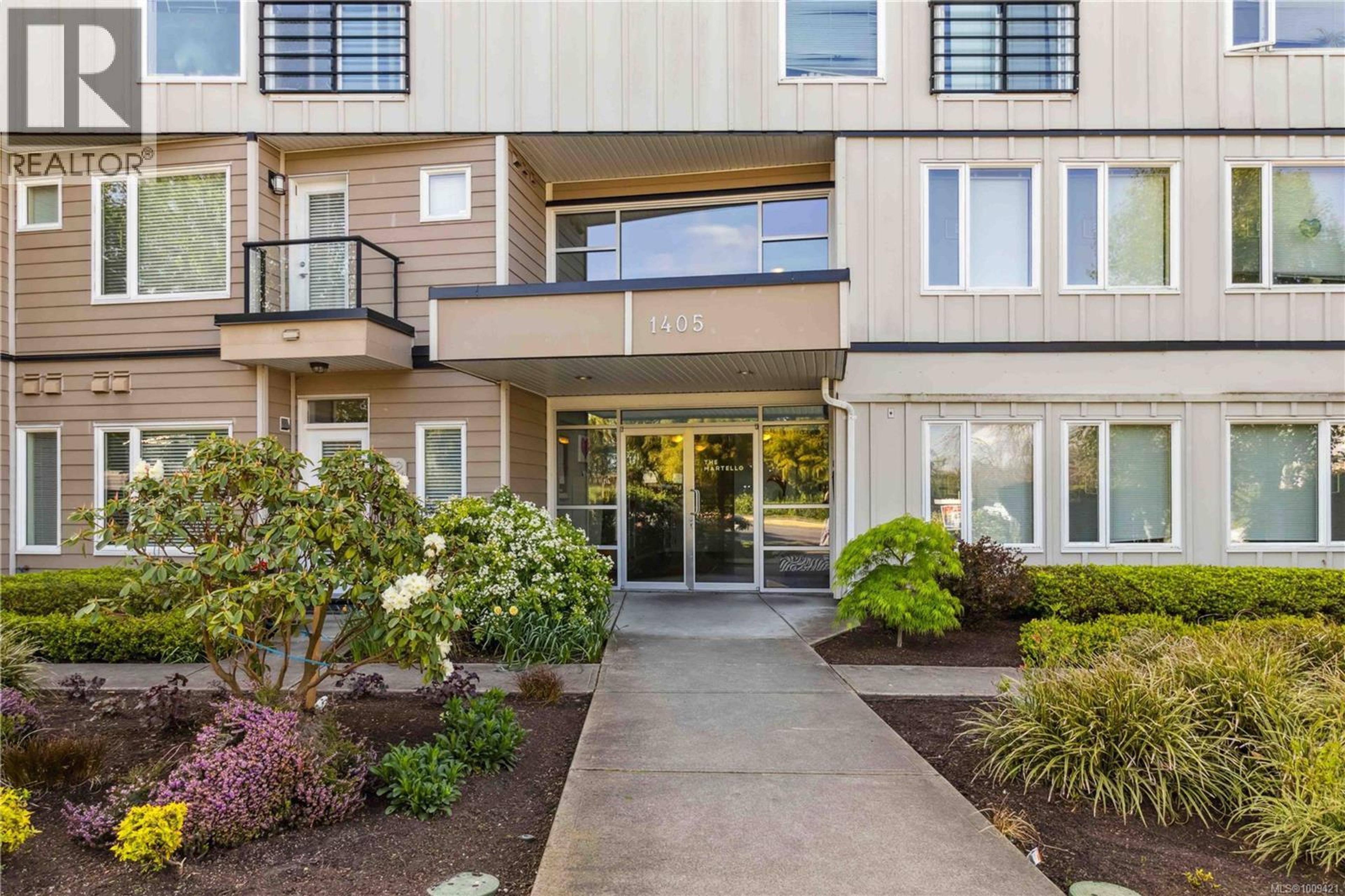 1405 Esquimalt Rd, Esquimalt - Exteriors - Photo 1