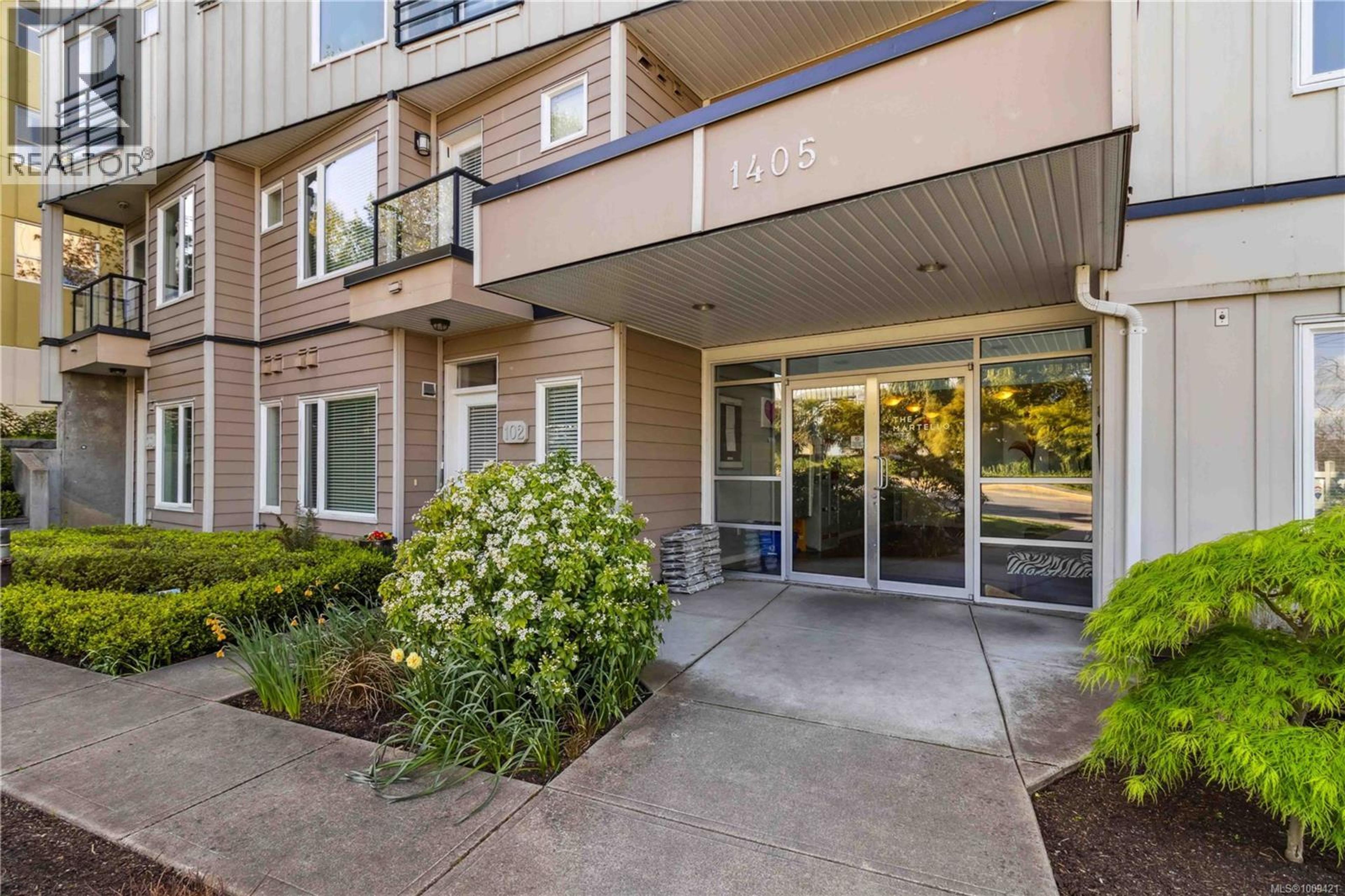 1405 Esquimalt Rd, Esquimalt - Exteriors - Photo 2