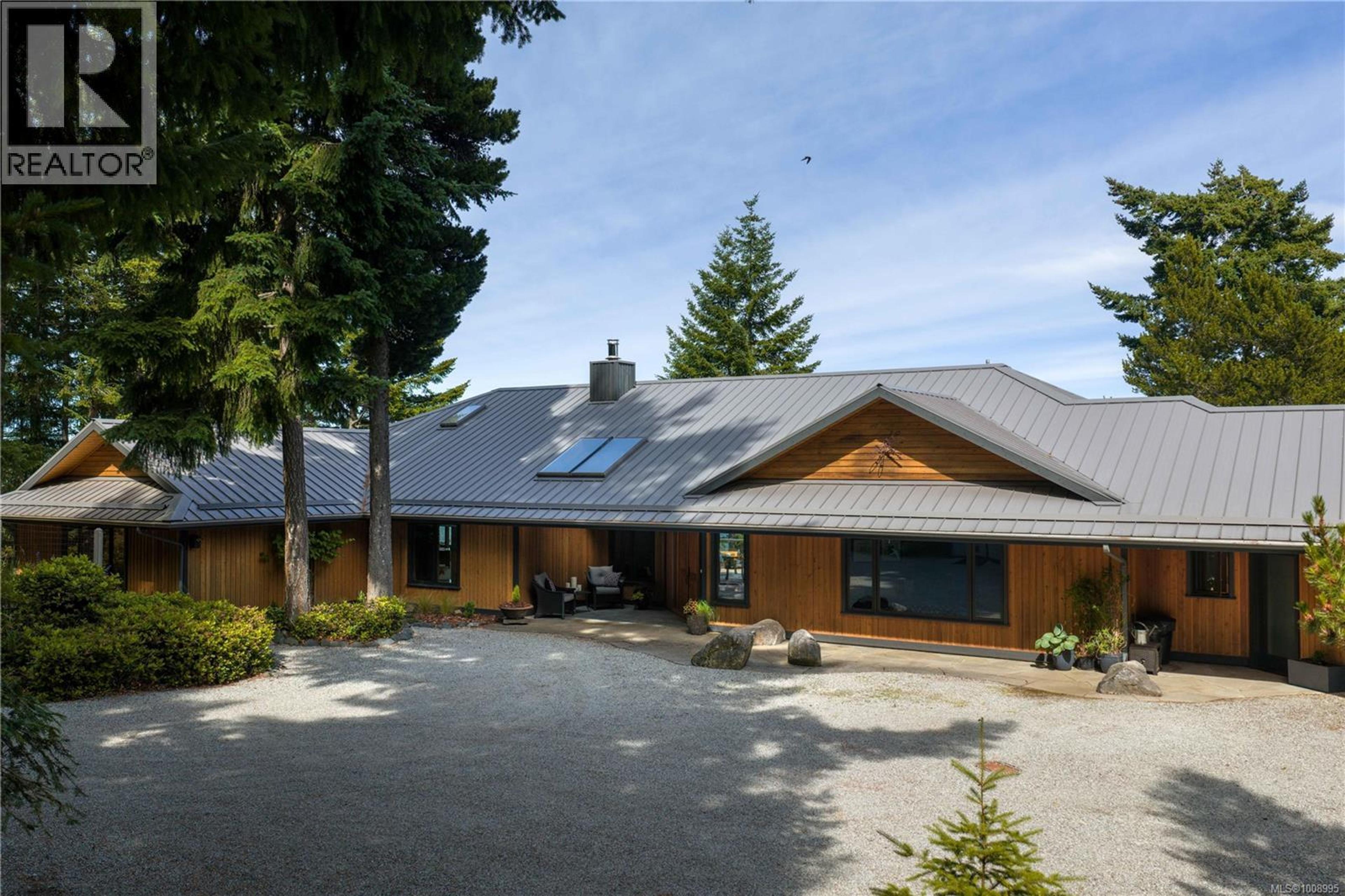 253 Chilton Rd, Salt Spring - Exteriors - Photo 5