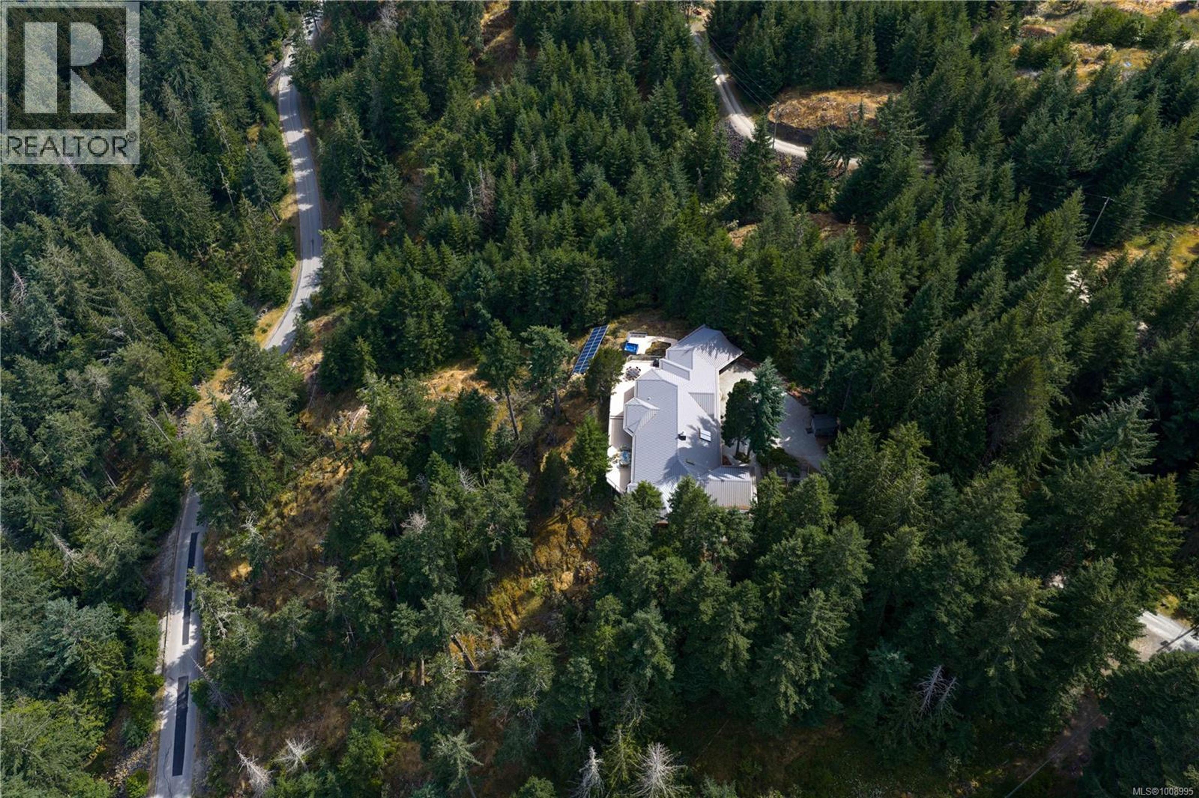 253 Chilton Rd, Salt Spring - Exteriors - Drone/Aerial View - Photo 7
