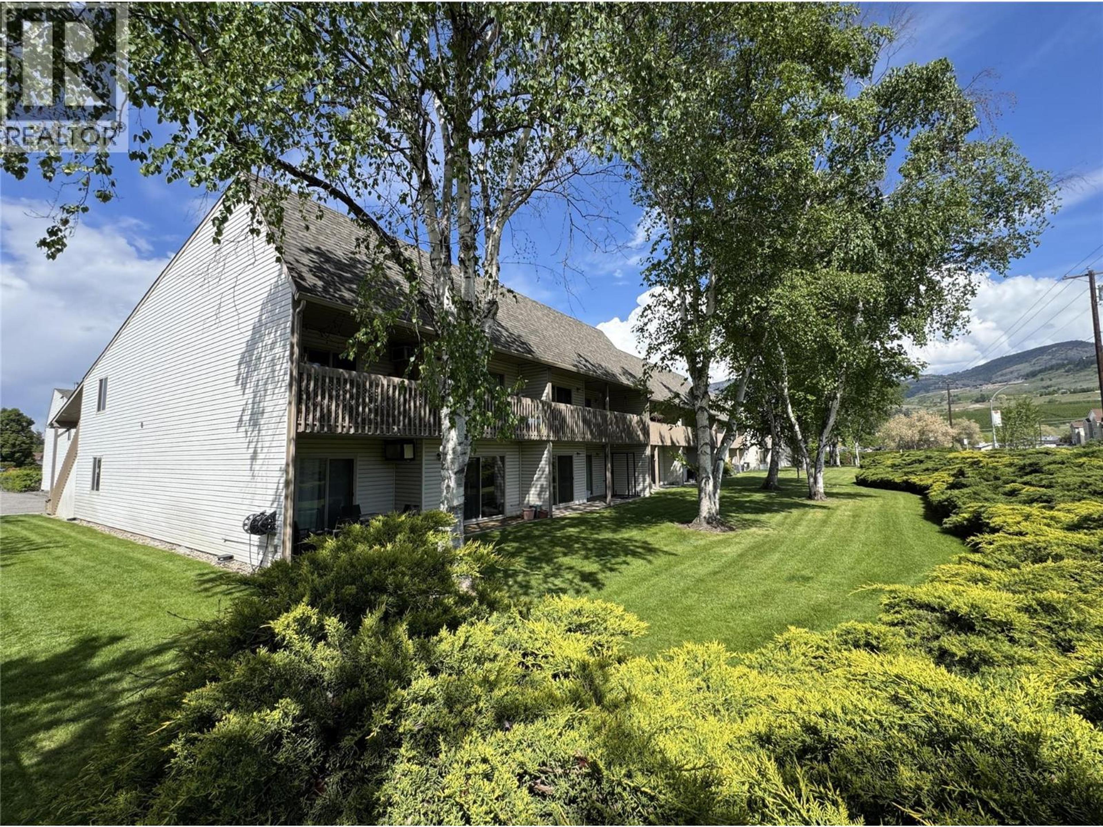 290 Highway 33 E, Kelowna - Exteriors - Photo 5