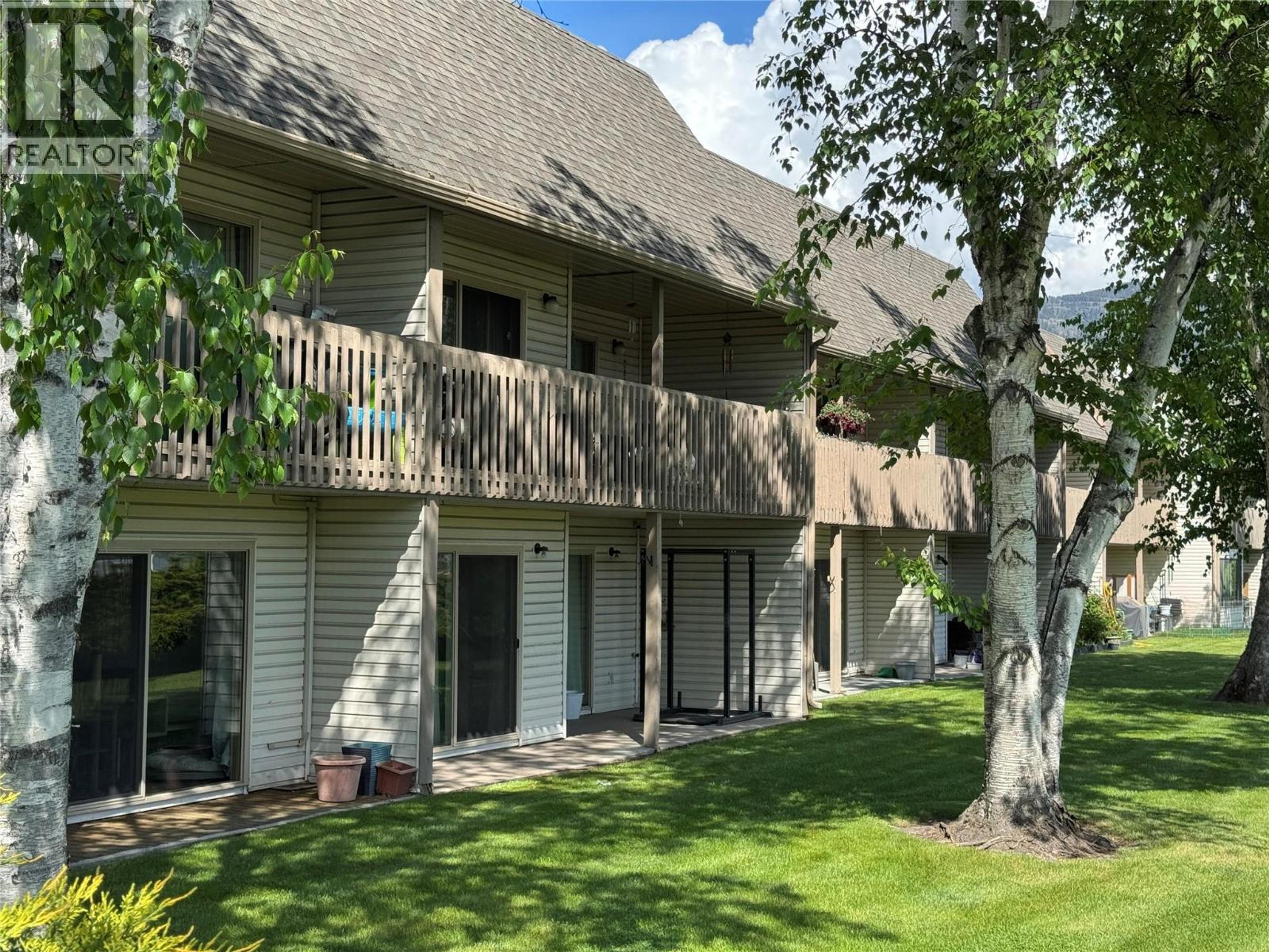 290 Highway 33 E, Kelowna - Exteriors - Photo 7