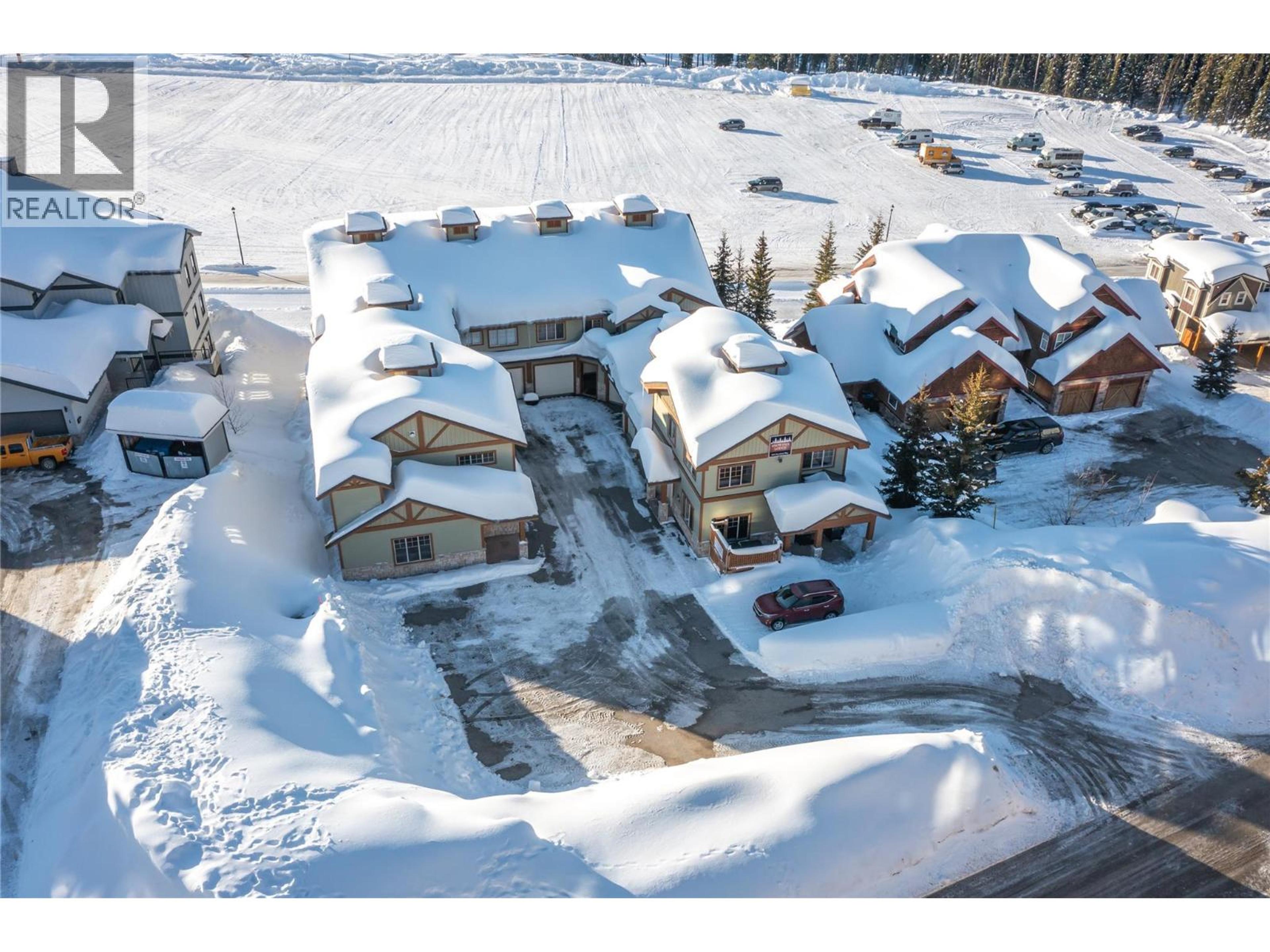 5045 Snowbird Way, Big White - Exteriors - Full Complex View, Drone/Aerial View - Photo 9