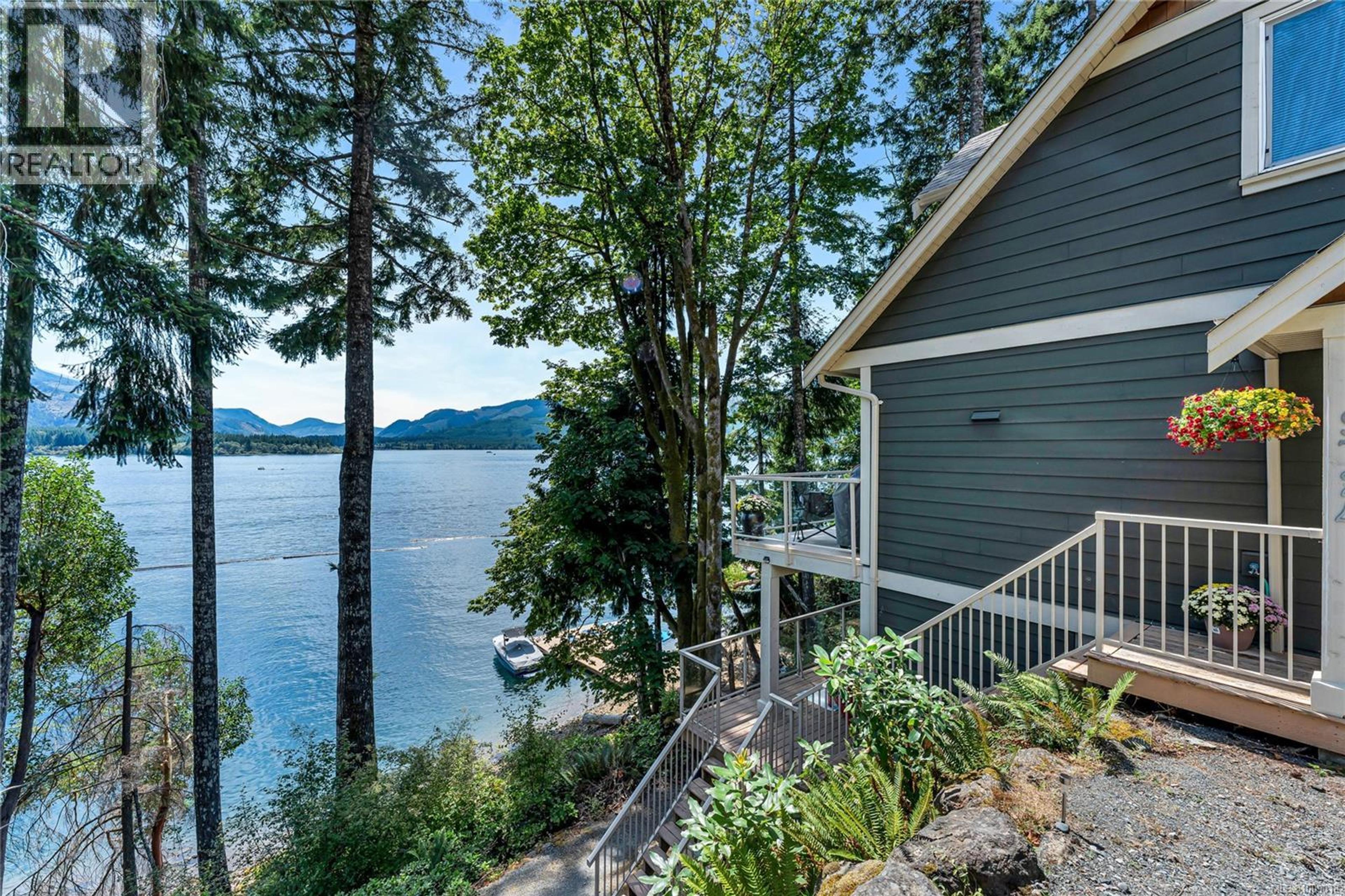 9724 Marble Bay Rd, Lake Cowichan - Exteriors - Photo 2
