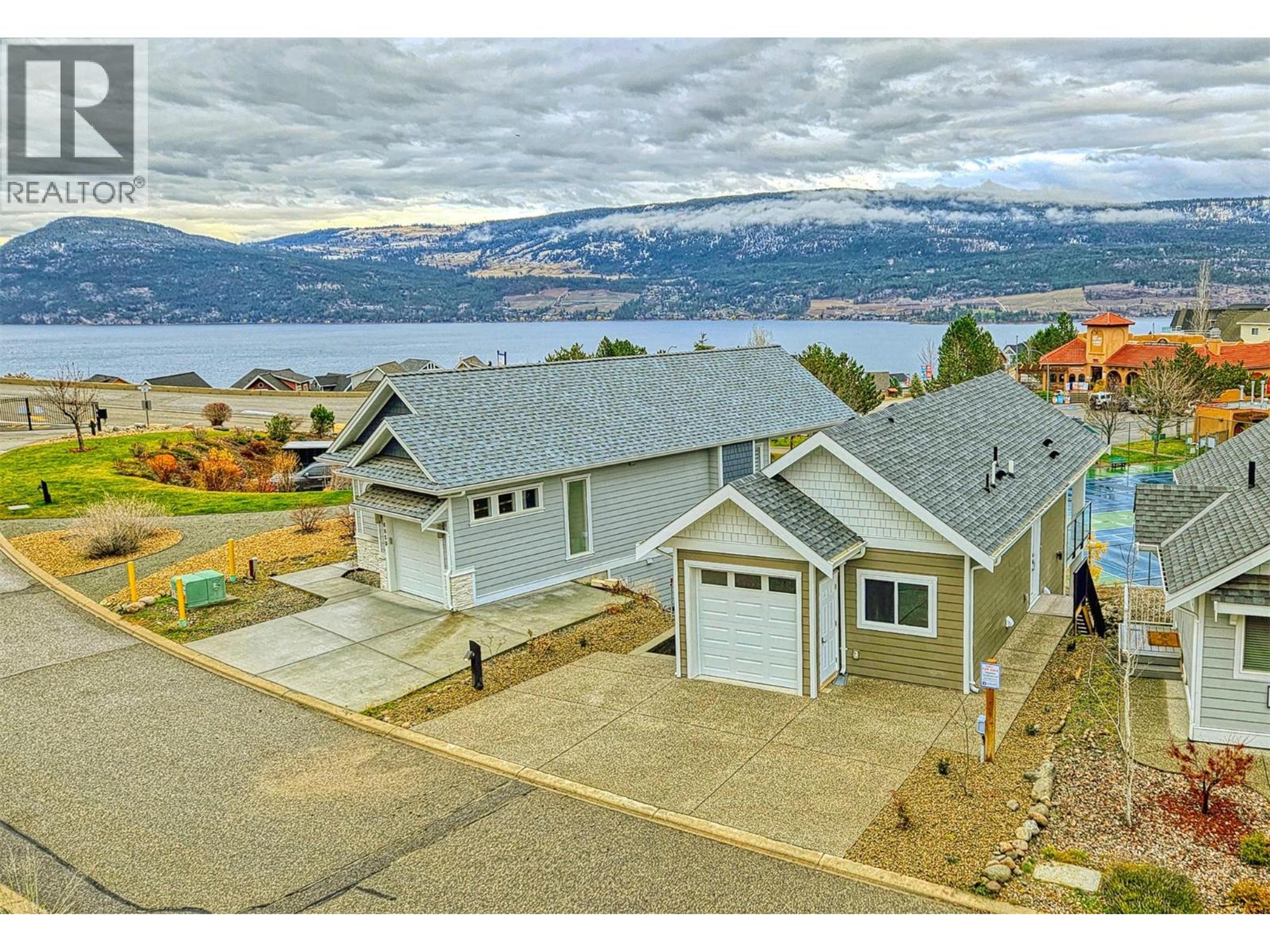 6732 LaPalma Loop, Kelowna - Exteriors - Drone/Aerial View - Photo 2