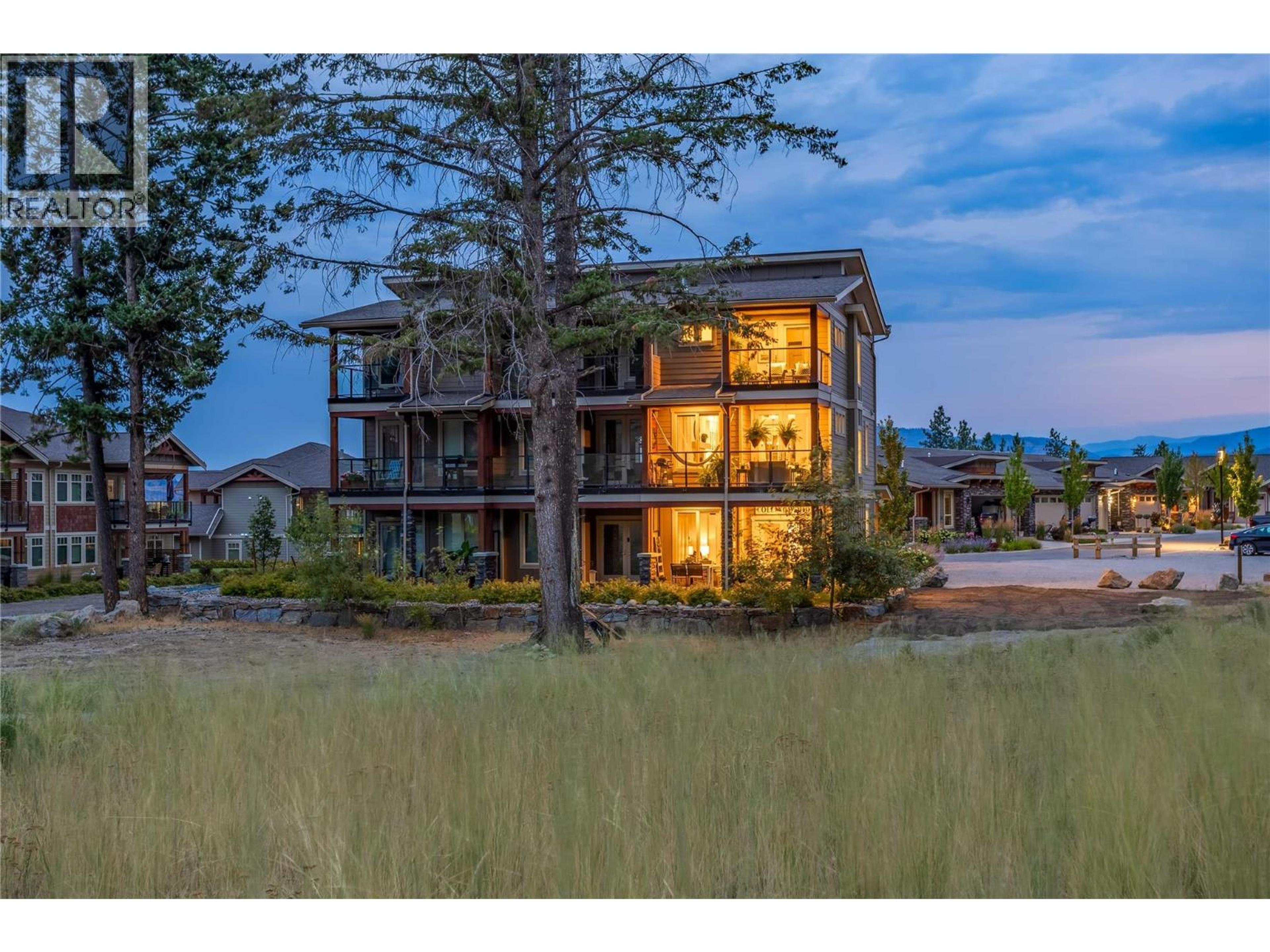 4000 Redstone Crescent, Peachland - Exteriors - Photo 10