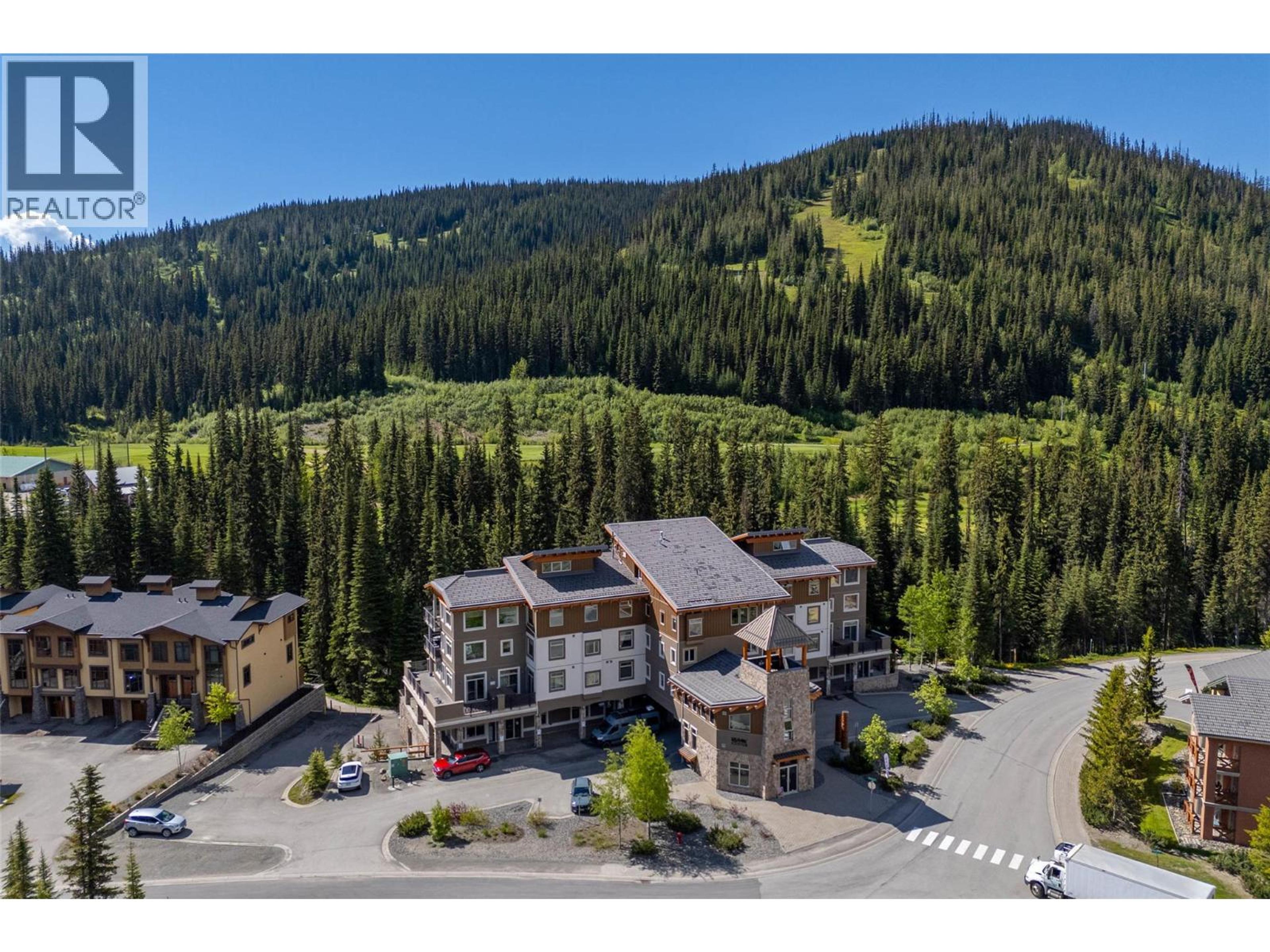 3270 Village Way, Sun Peaks - Exteriors - Full Complex View, Drone/Aerial View - Photo 4