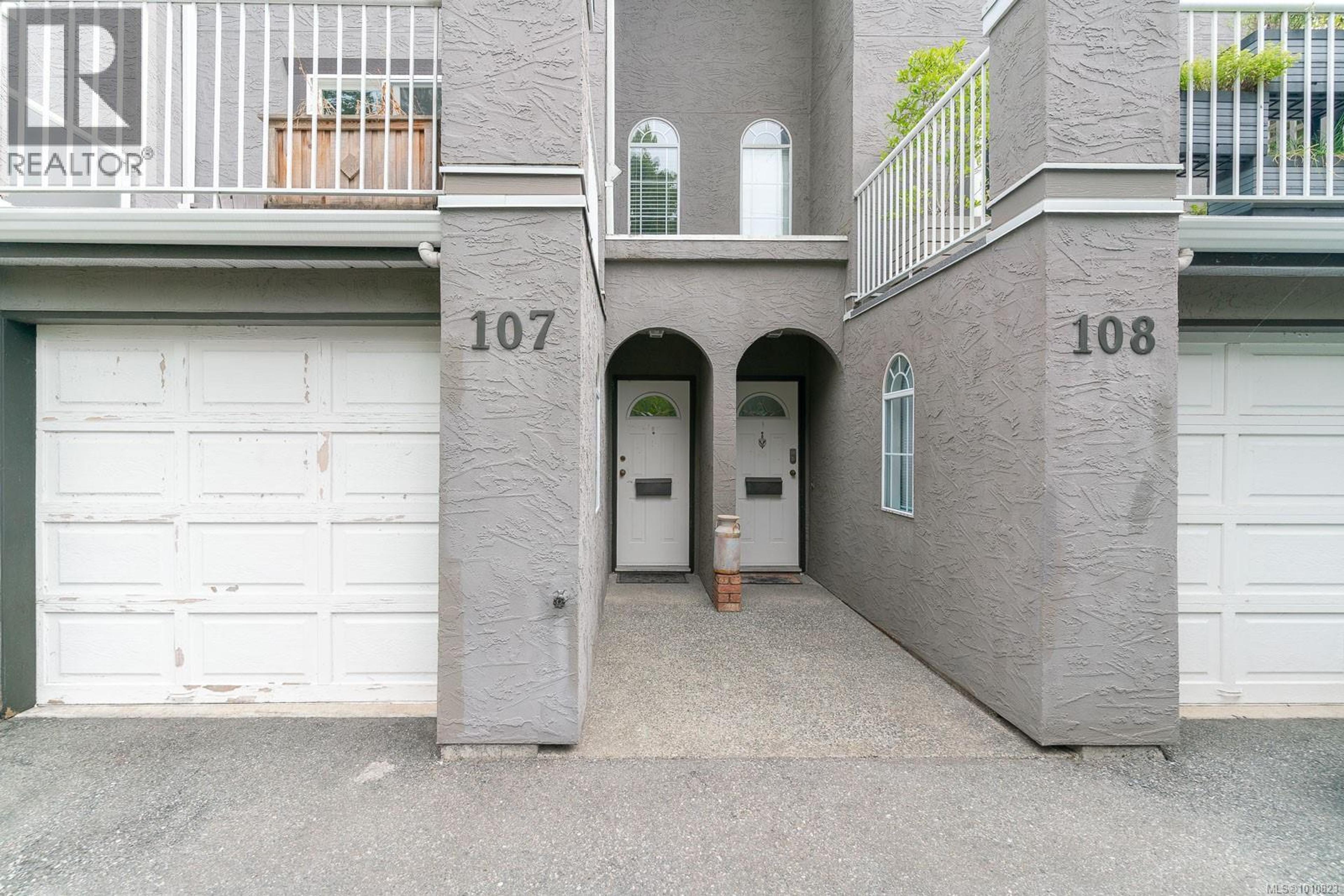 3070 Ross Rd, Nanaimo - Exteriors - Photo 5