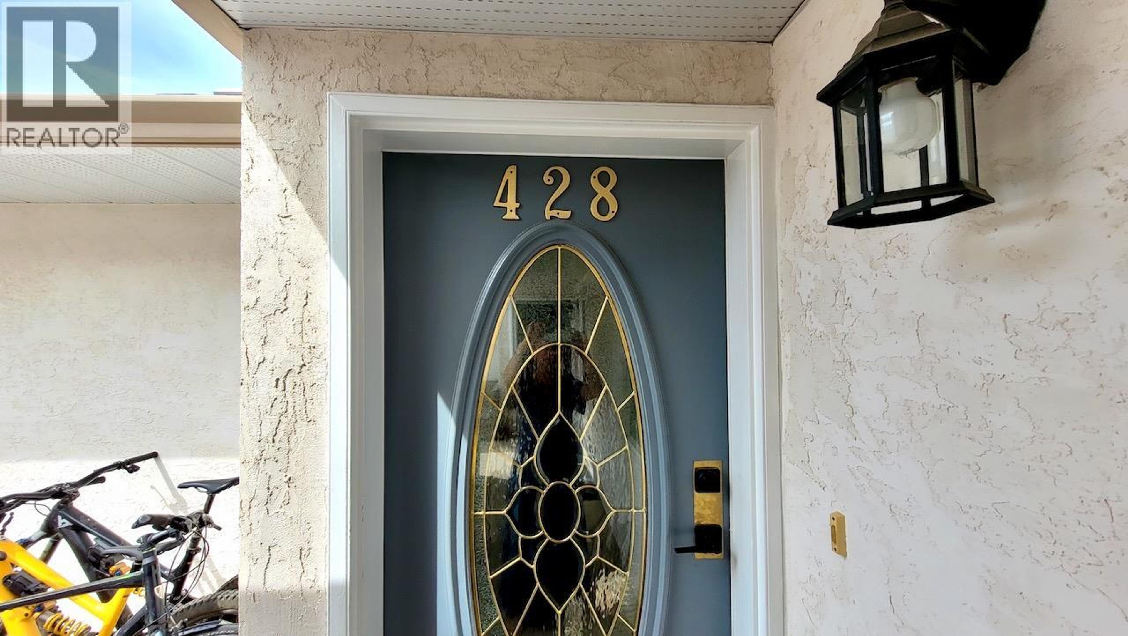 428 Beasley Crescent W, Nelson - Exteriors - Photo 2