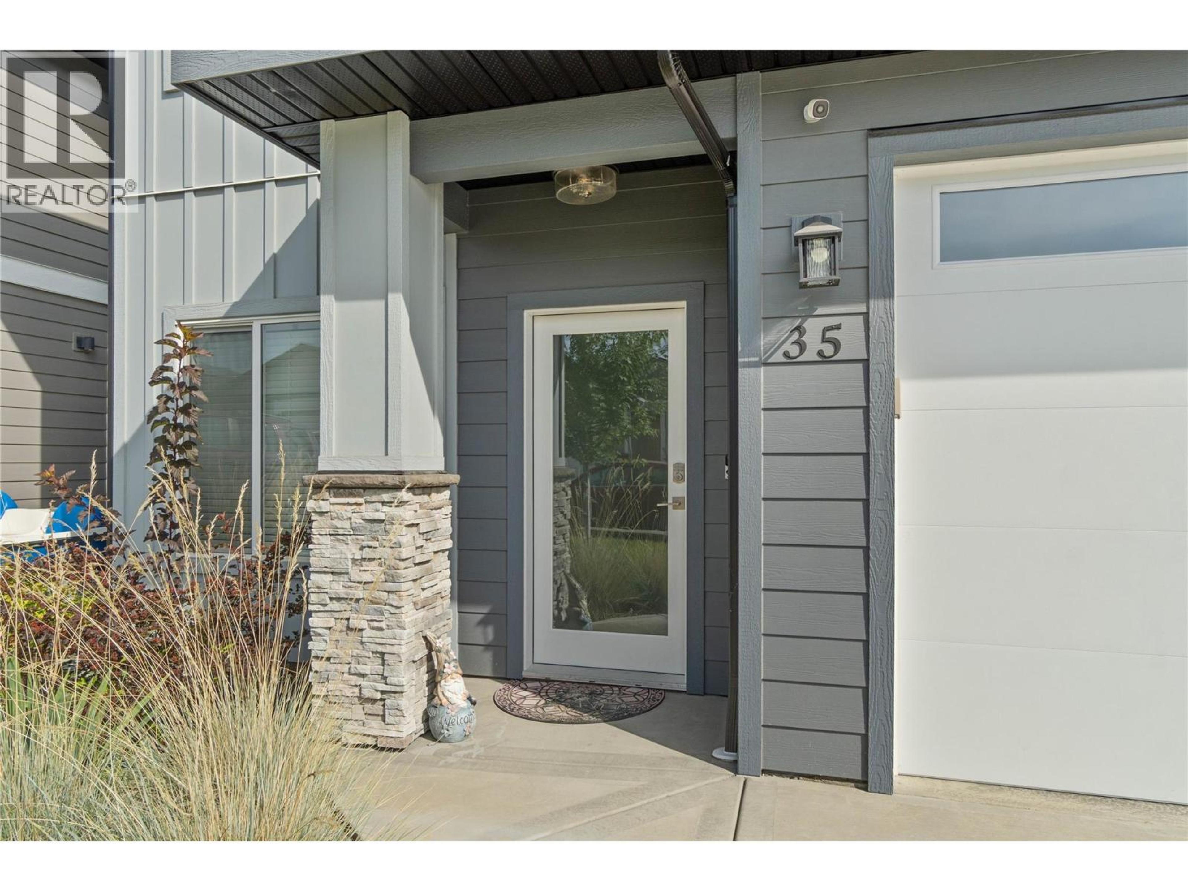 1900 Ord Road, Kamloops - Exteriors - Photo 1