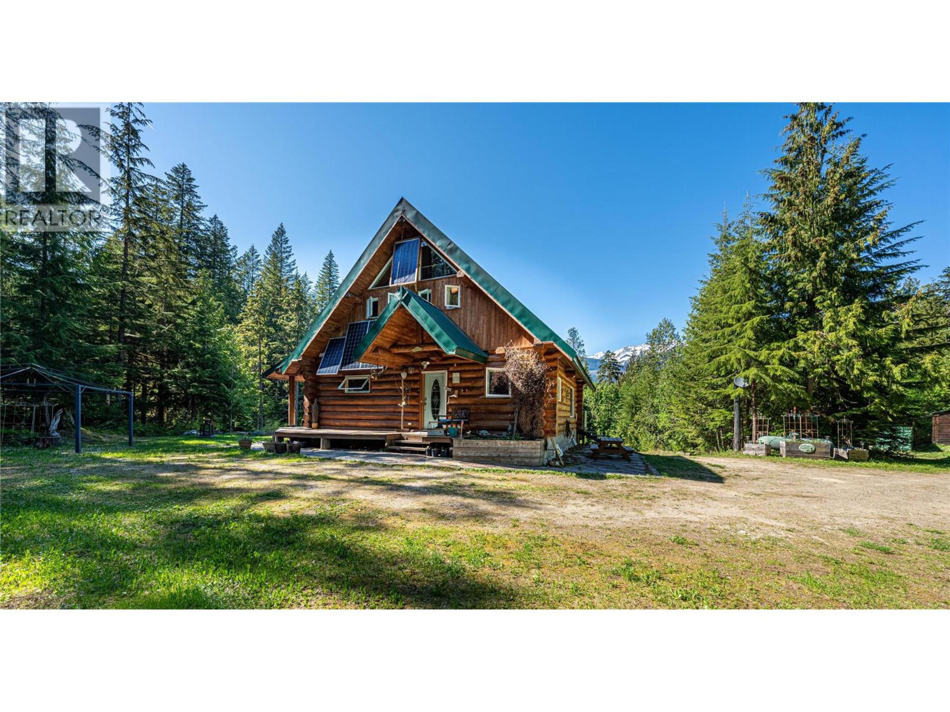 327 Salmon Creek Road, Beaton - Exteriors - Photo 3