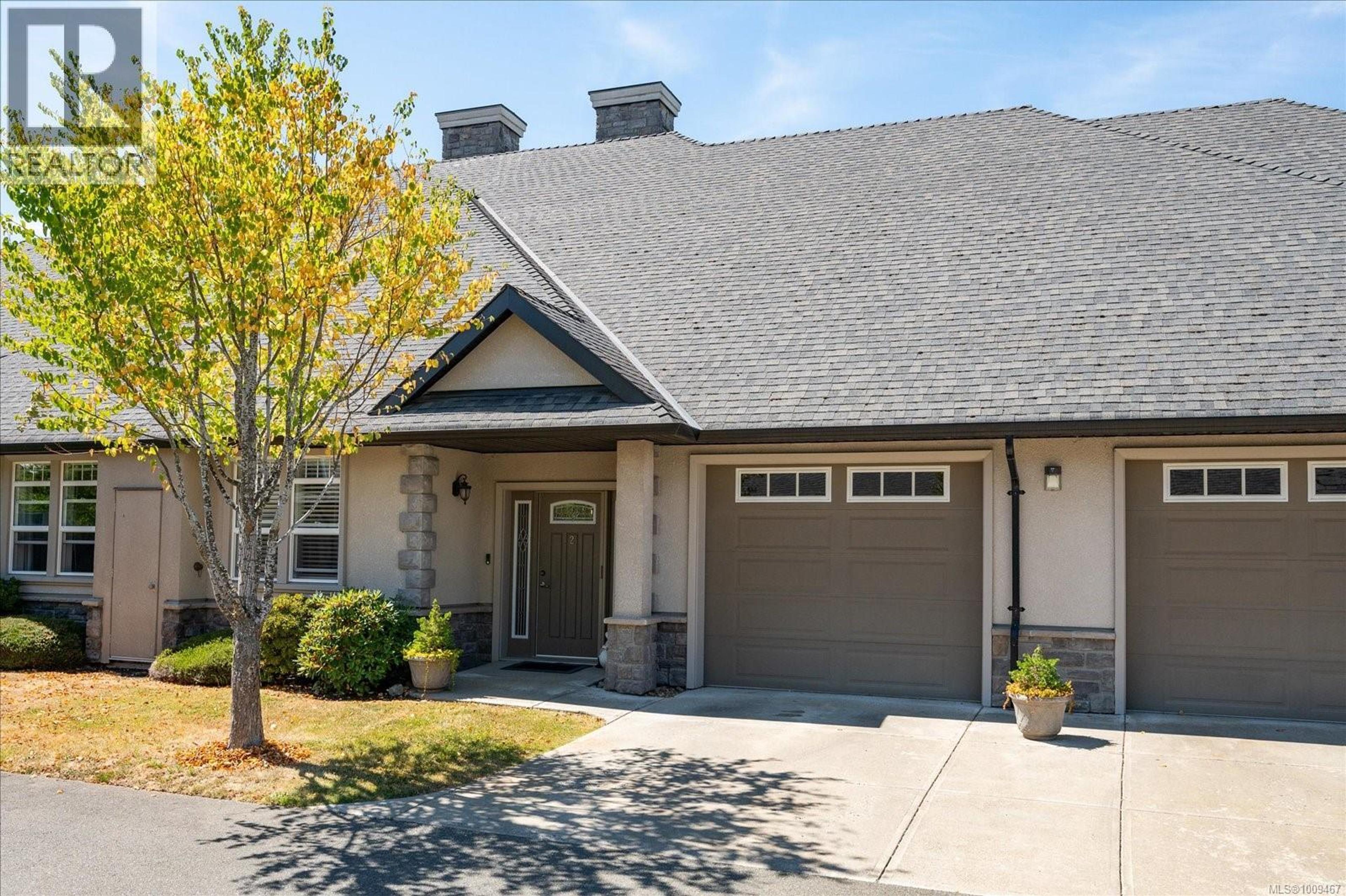 399 Wembley Rd, Parksville - Exteriors - Photo 2