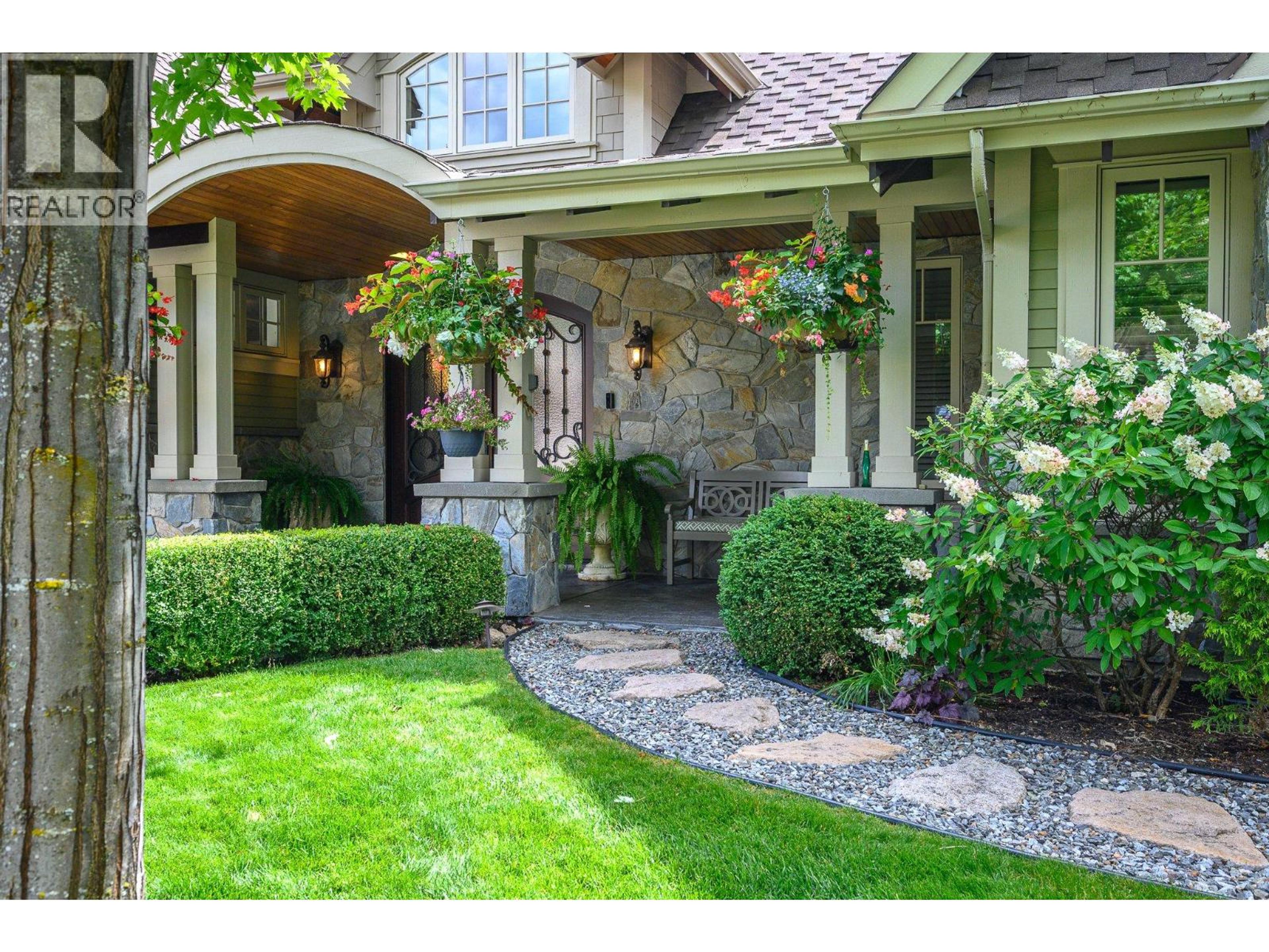 622 Jigger Place, Vernon - Exteriors - Photo 1