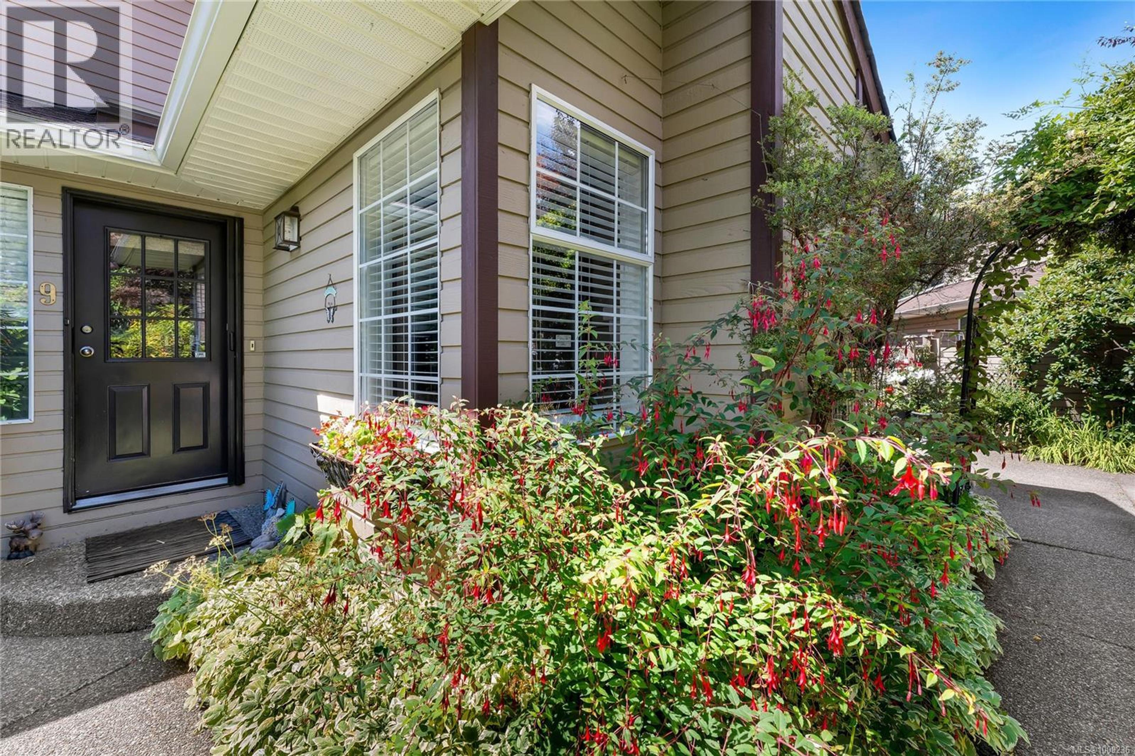 124 Valhalla Rd, Salt Spring - Exteriors - Photo 2