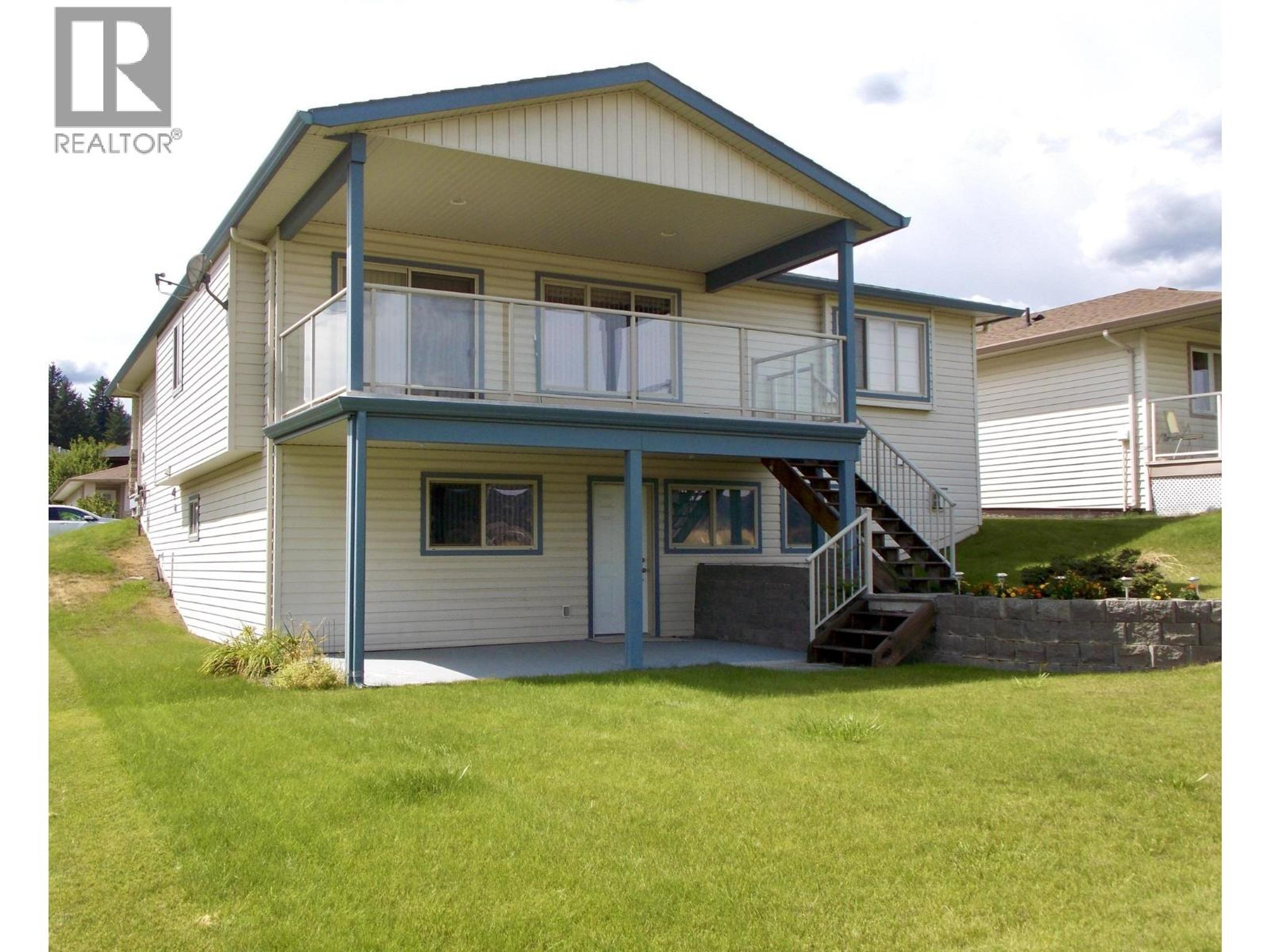 375 MANDARINO PLACE, Williams Lake - Exteriors - Photo 2