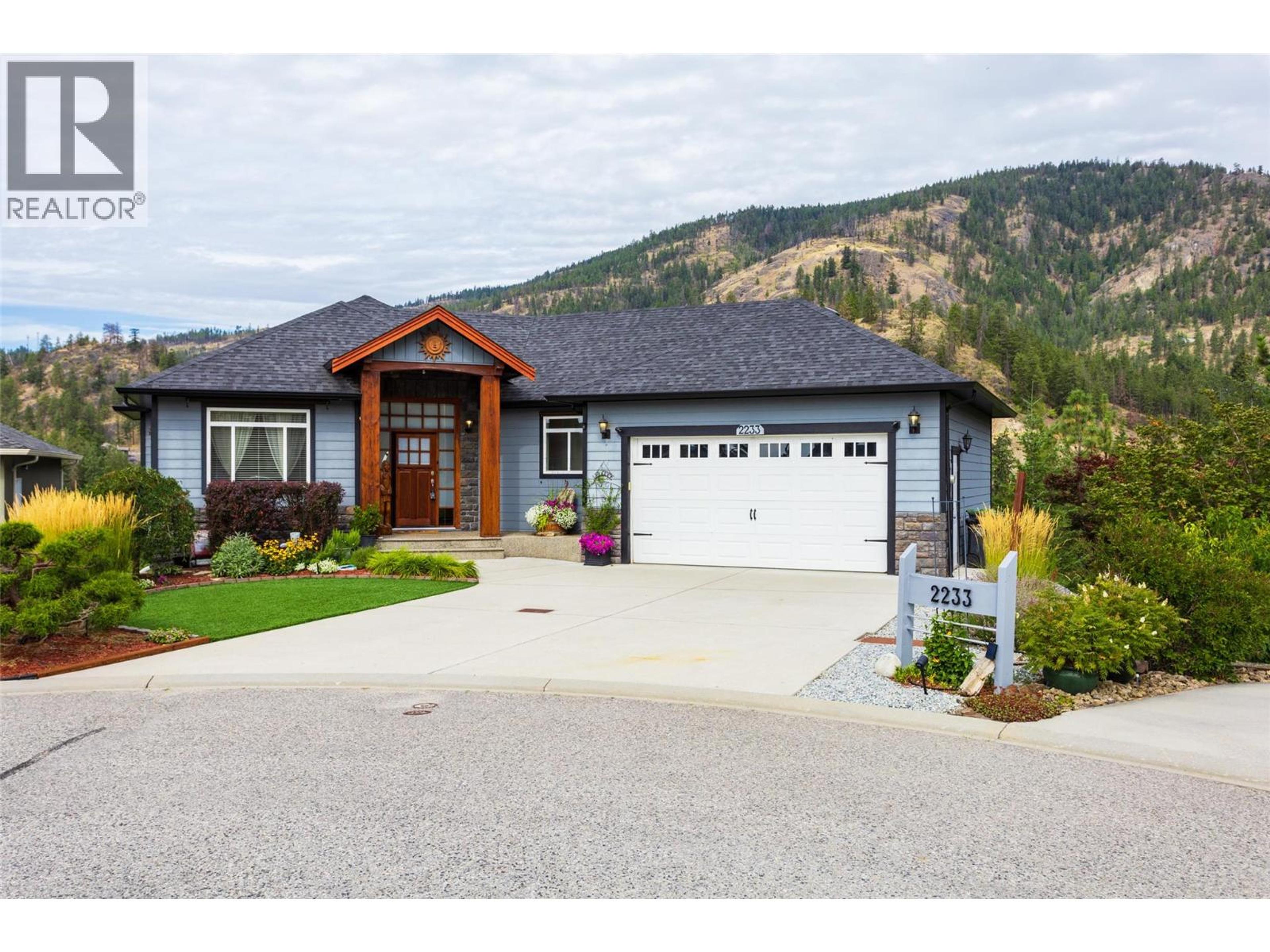 2233 Helgason Drive, West Kelowna - Exteriors - Photo 2