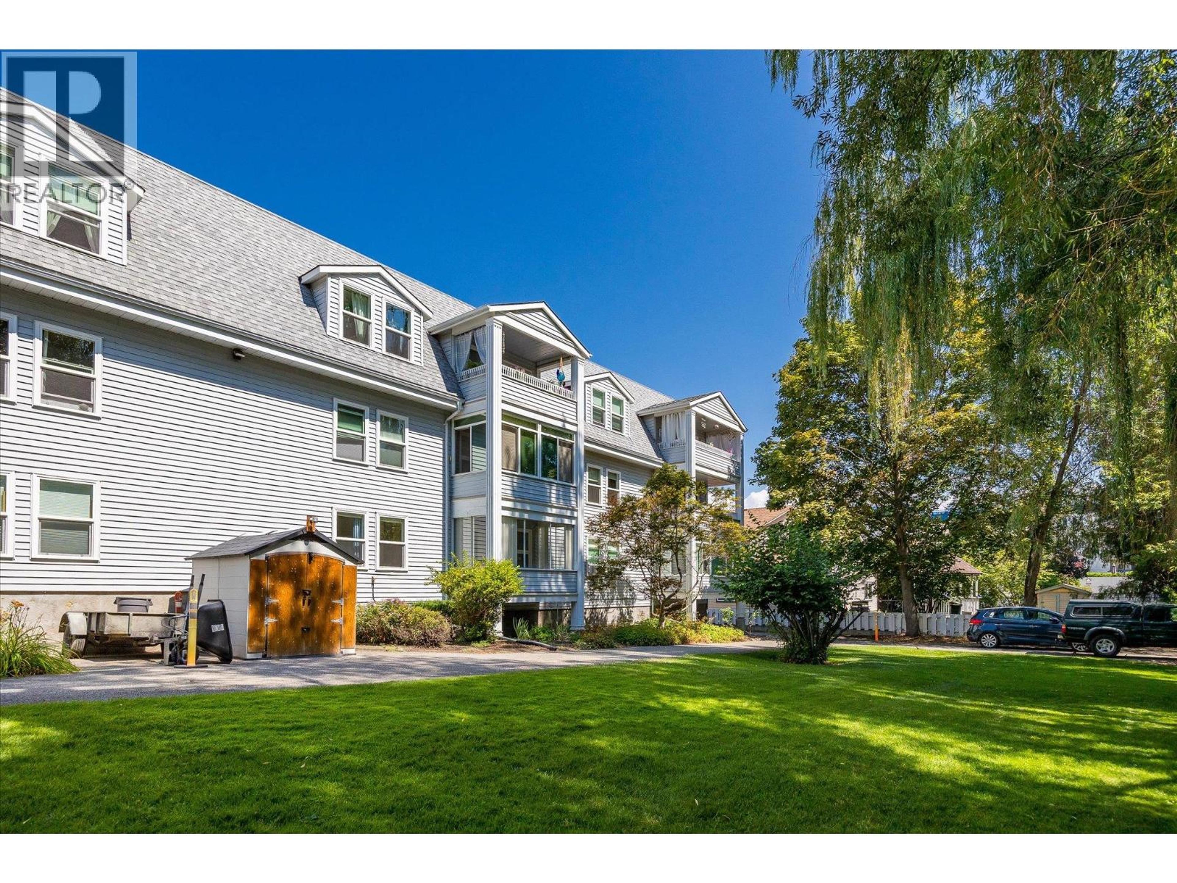 575 Sutherland Avenue, Kelowna - Exteriors - Photo 7