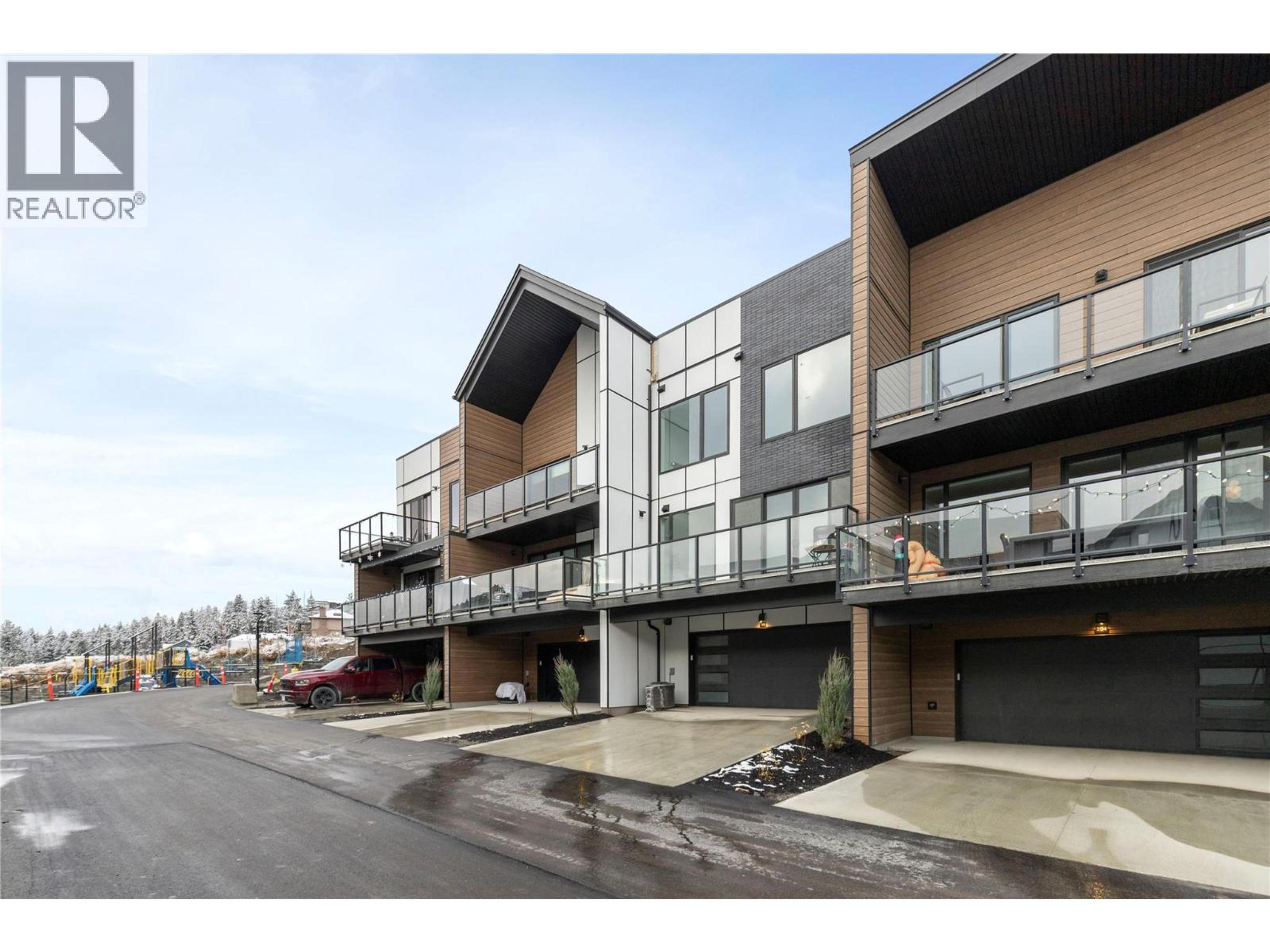 2735 Shannon Lake Road Lot# 47, West Kelowna - Exteriors - Full Complex View - Photo 7