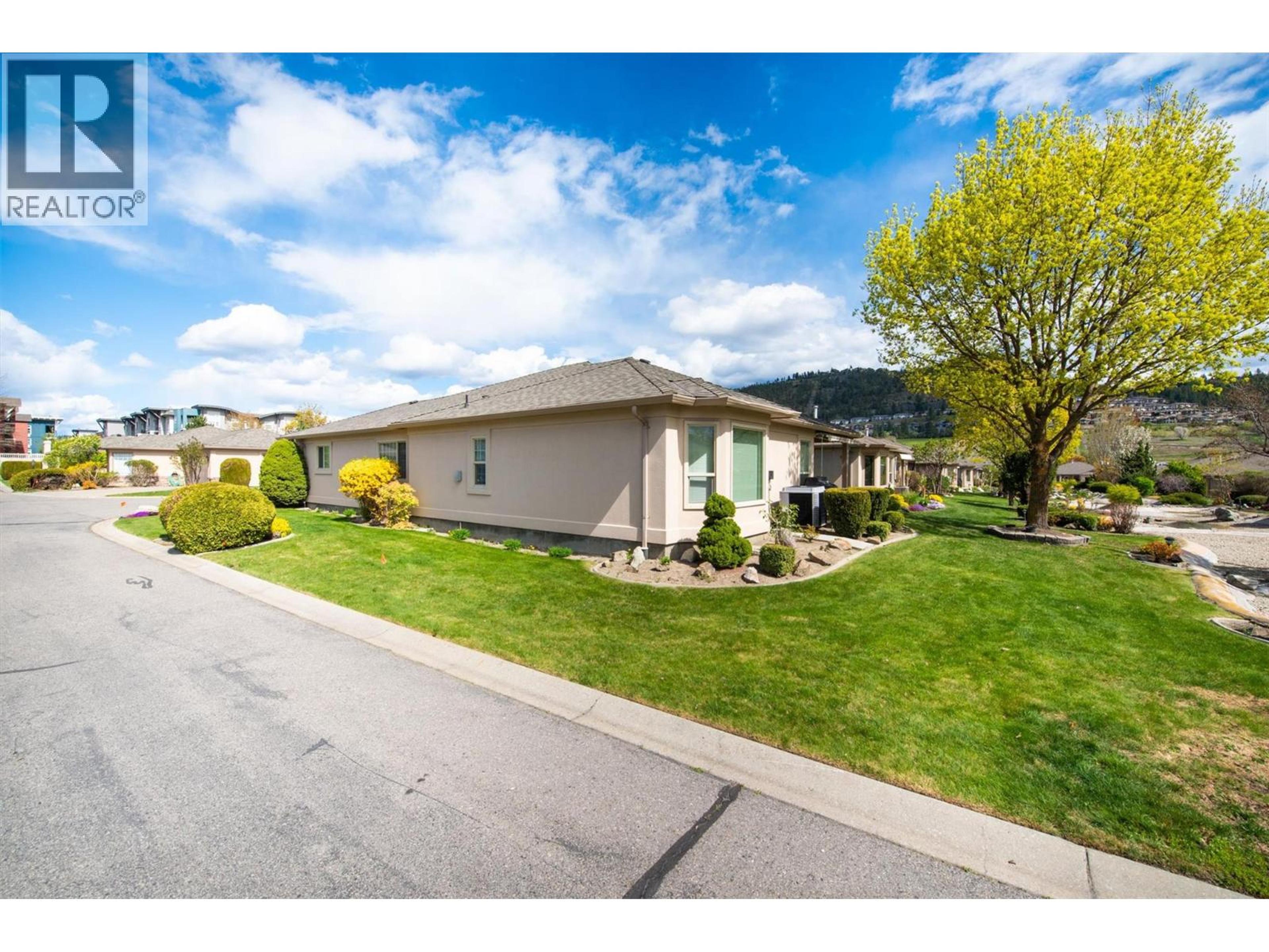 595 Yates Road, Kelowna - Exteriors - Photo 3