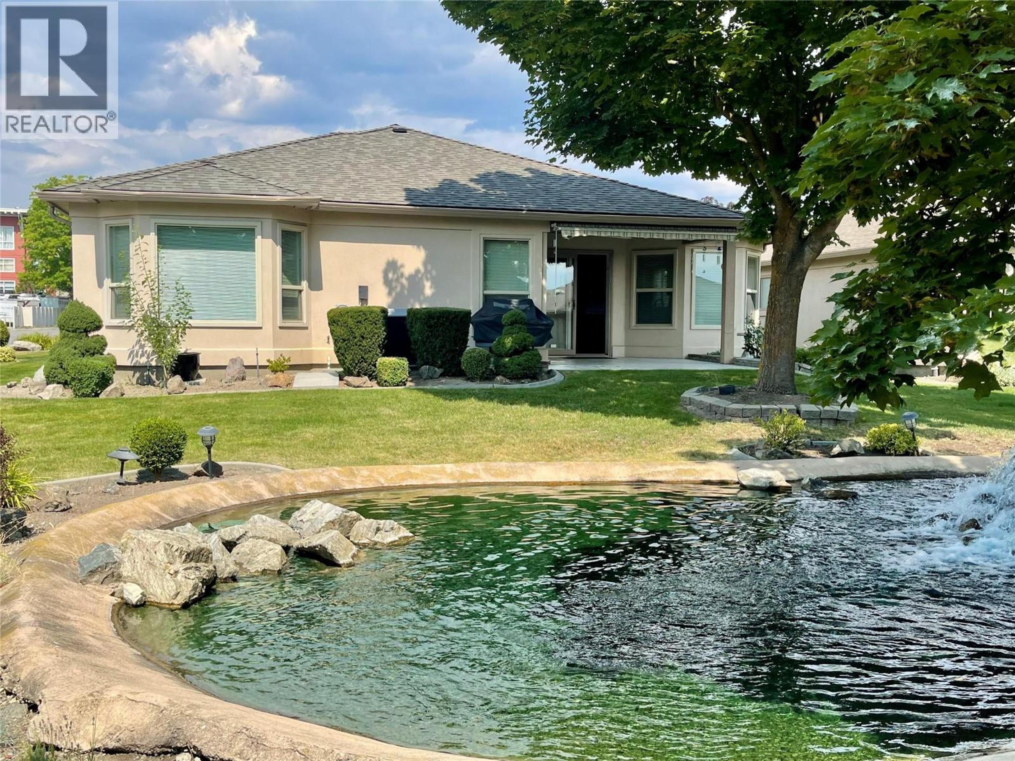 595 Yates Road, Kelowna - Exteriors - Photo 4