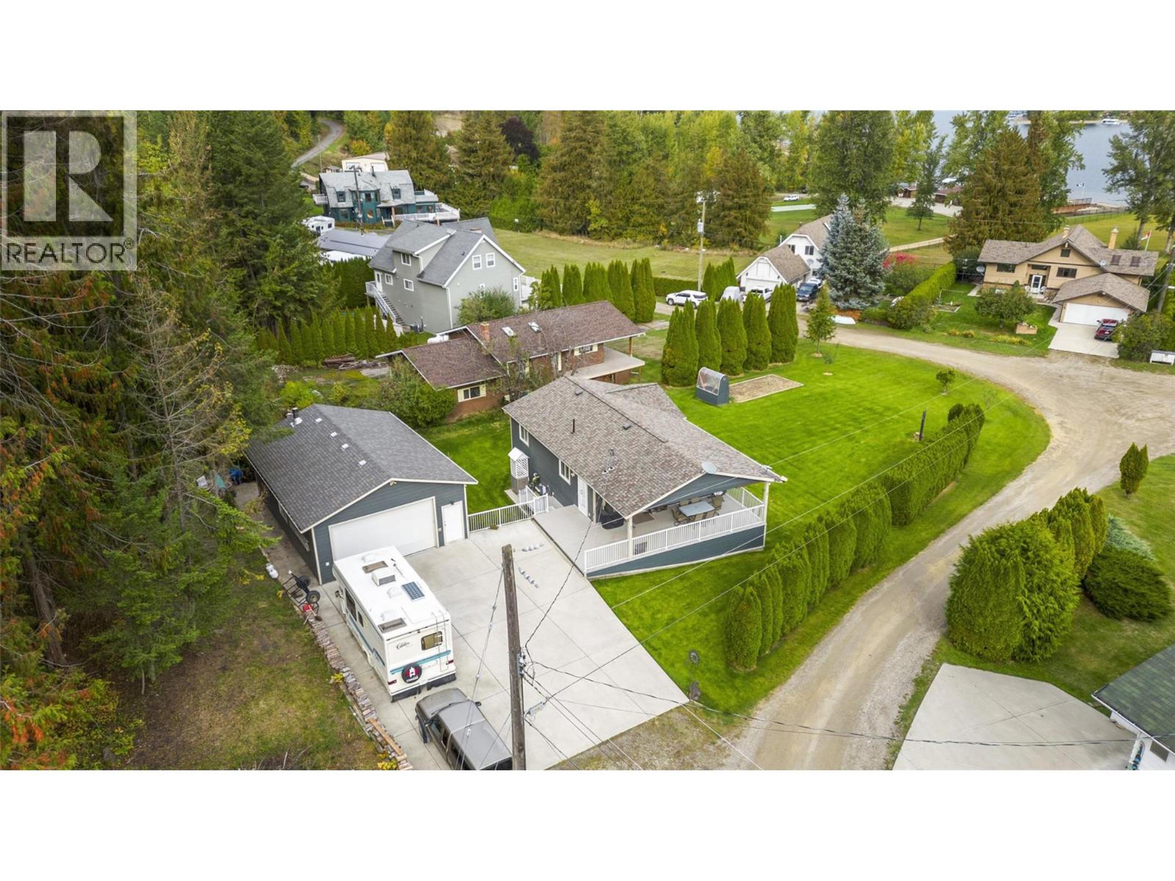 8758 HOLDING Road, Adams Lake - Exteriors - Drone/Aerial View - Photo 9