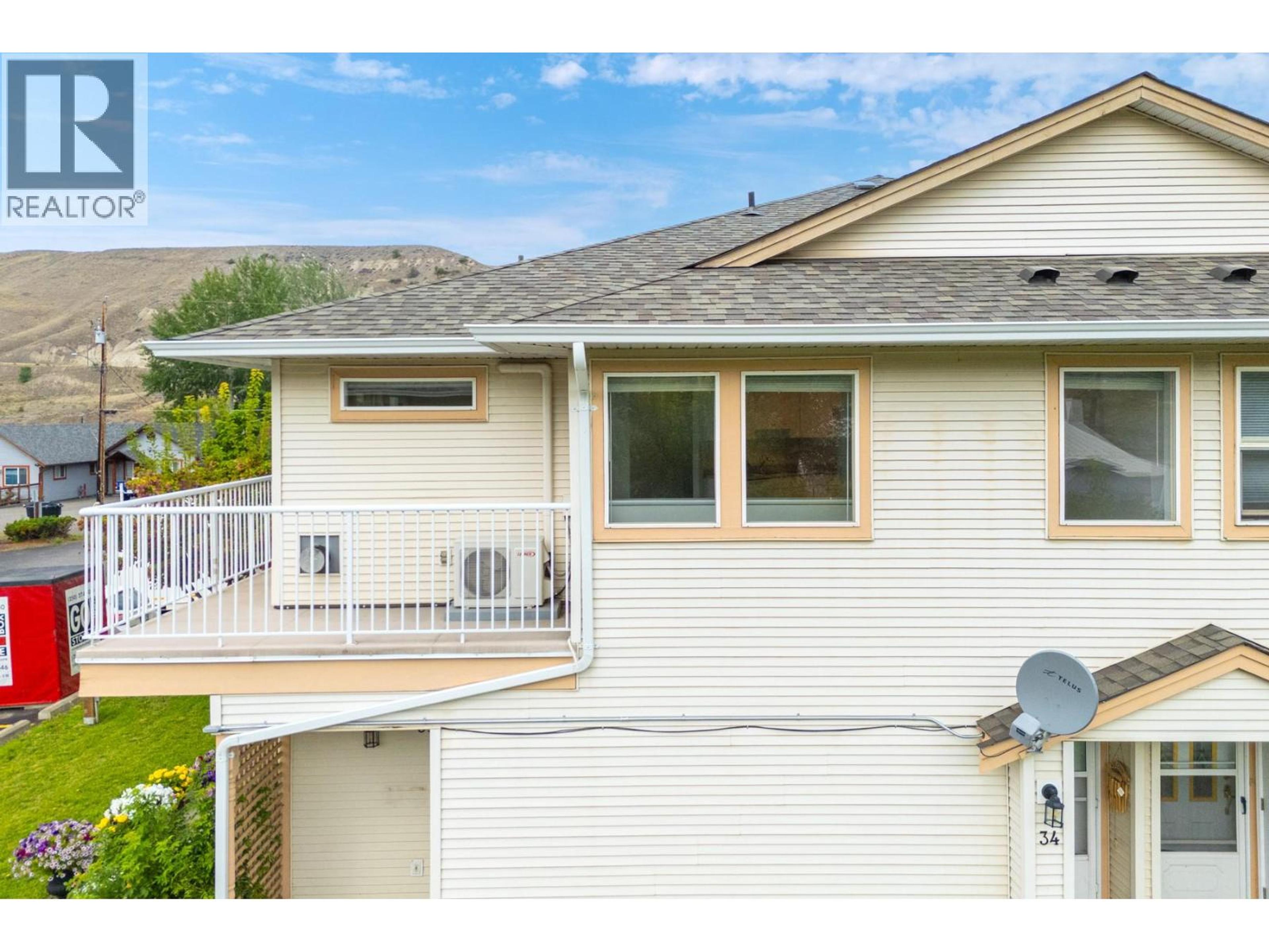 807 Railway Avenue, Ashcroft - Exteriors - Photo 3