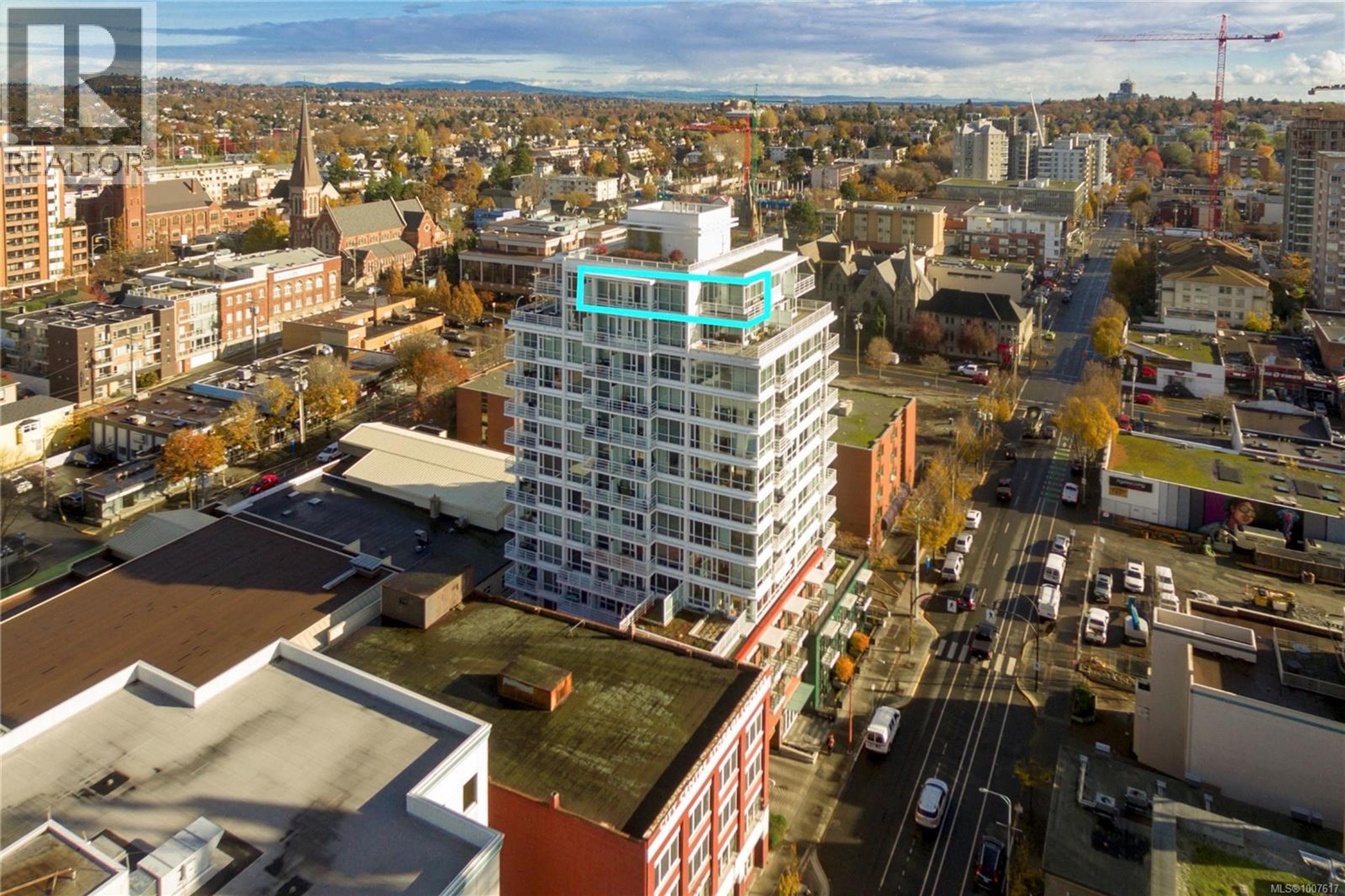 834 Johnson St, Victoria - Exteriors - Drone/Aerial View, Marked/Pin - Photo 6