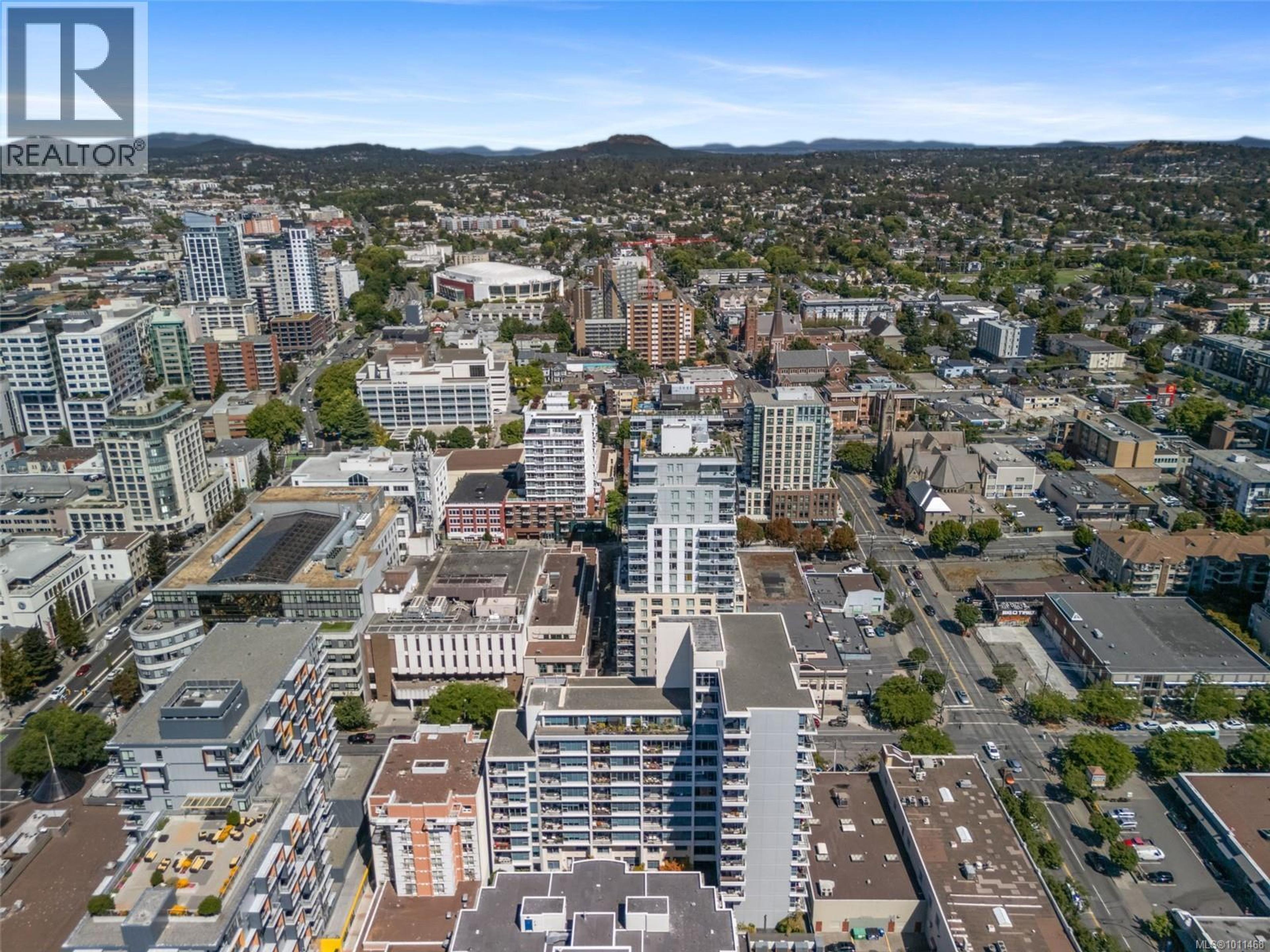 845 Yates St, Victoria - Exteriors - Full Complex View, Drone/Aerial View - Photo 4