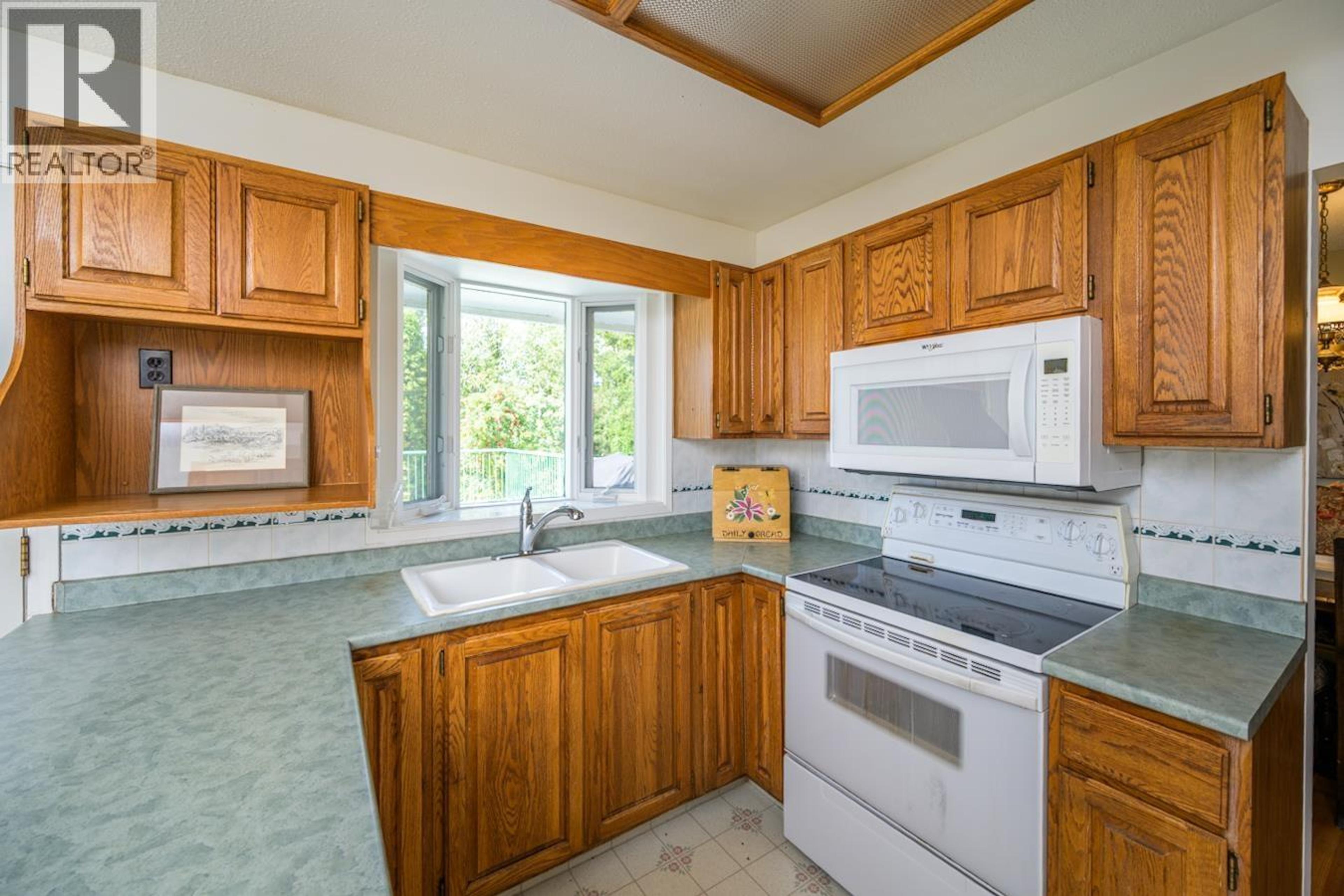 1145 BABINE CRESCENT - Image 4