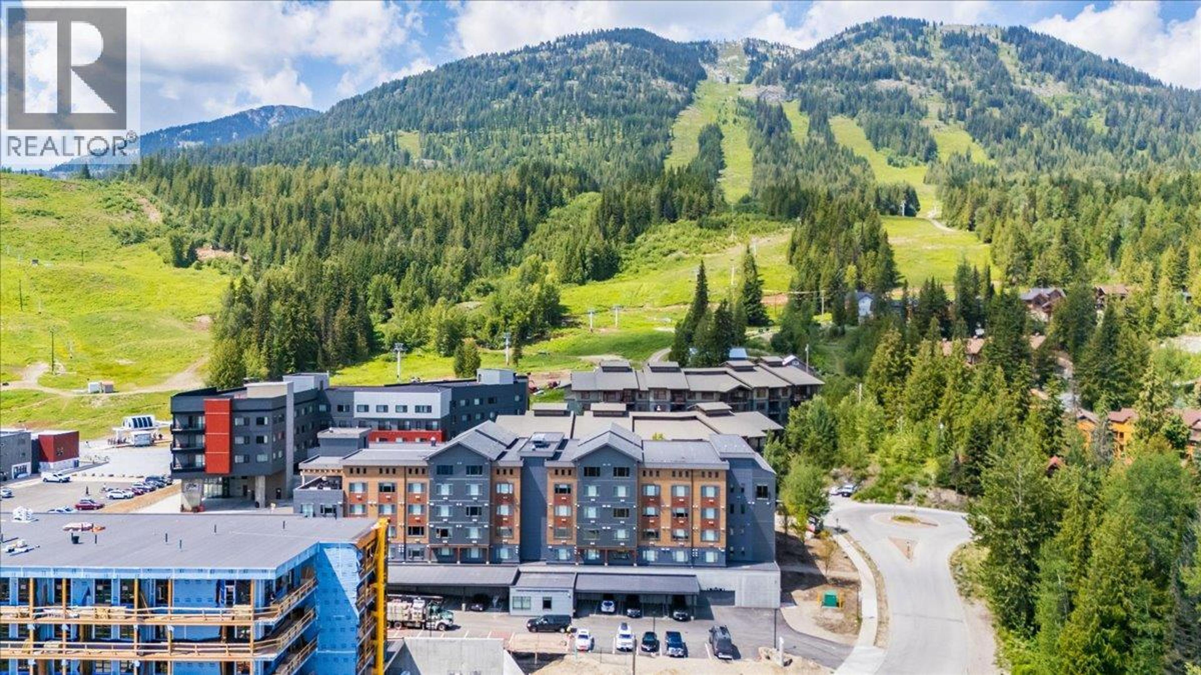 4280 Red Mountain Road, Rossland - Exteriors - Full Complex View, Drone/Aerial View - Photo 3