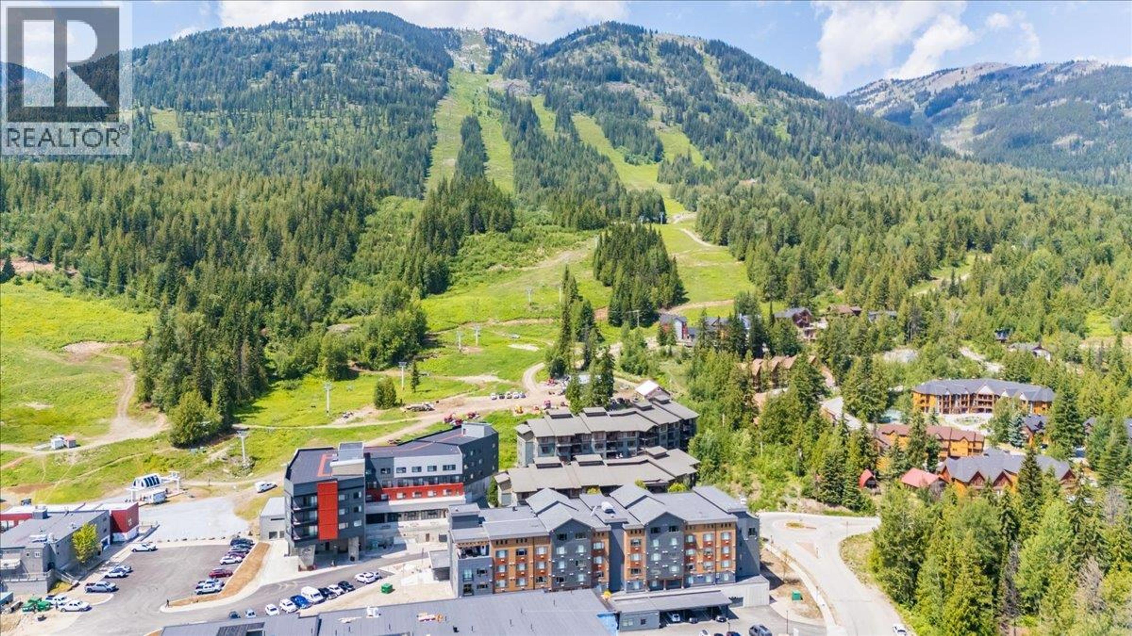 4280 Red Mountain Road, Rossland - Exteriors - Full Complex View, Drone/Aerial View - Photo 15