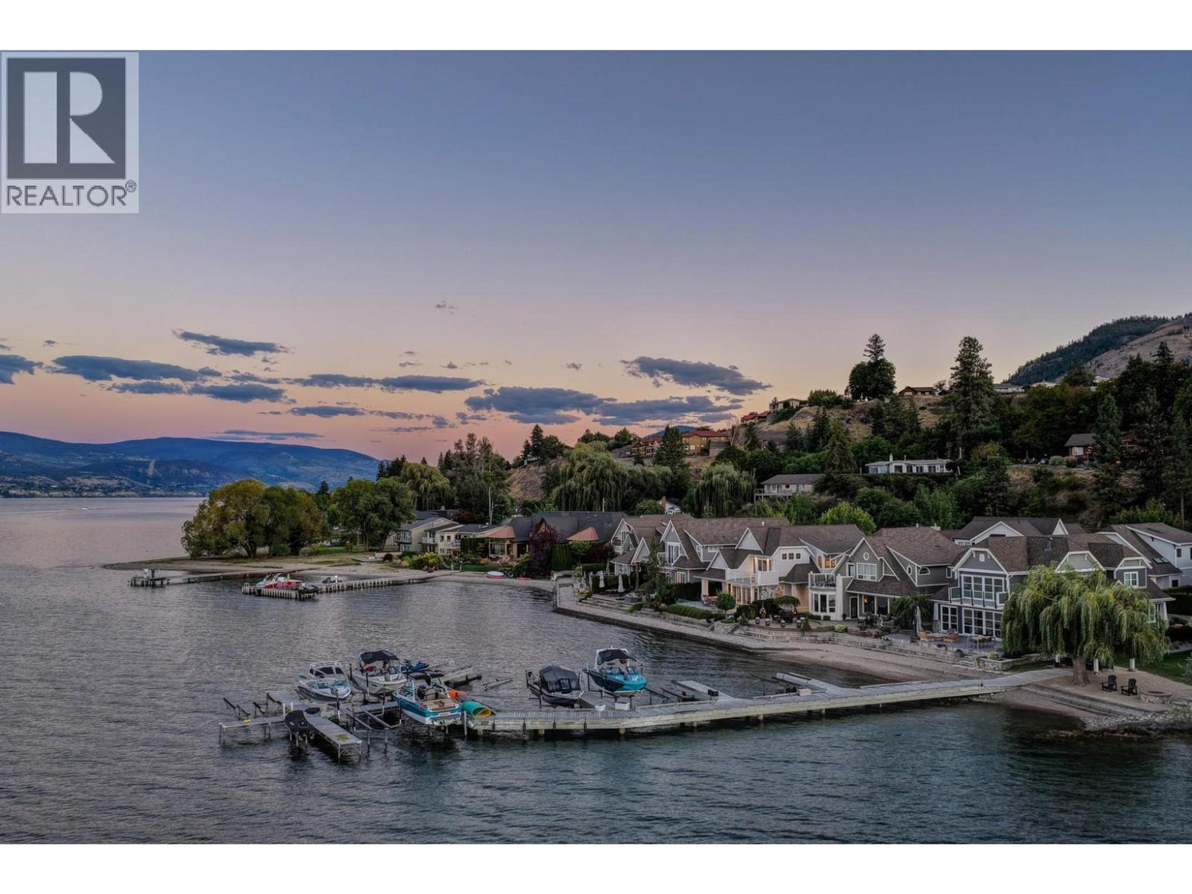 15419 Lakeshore Drive N, Summerland - Exteriors - Full Complex View, Drone/Aerial View - Photo 3