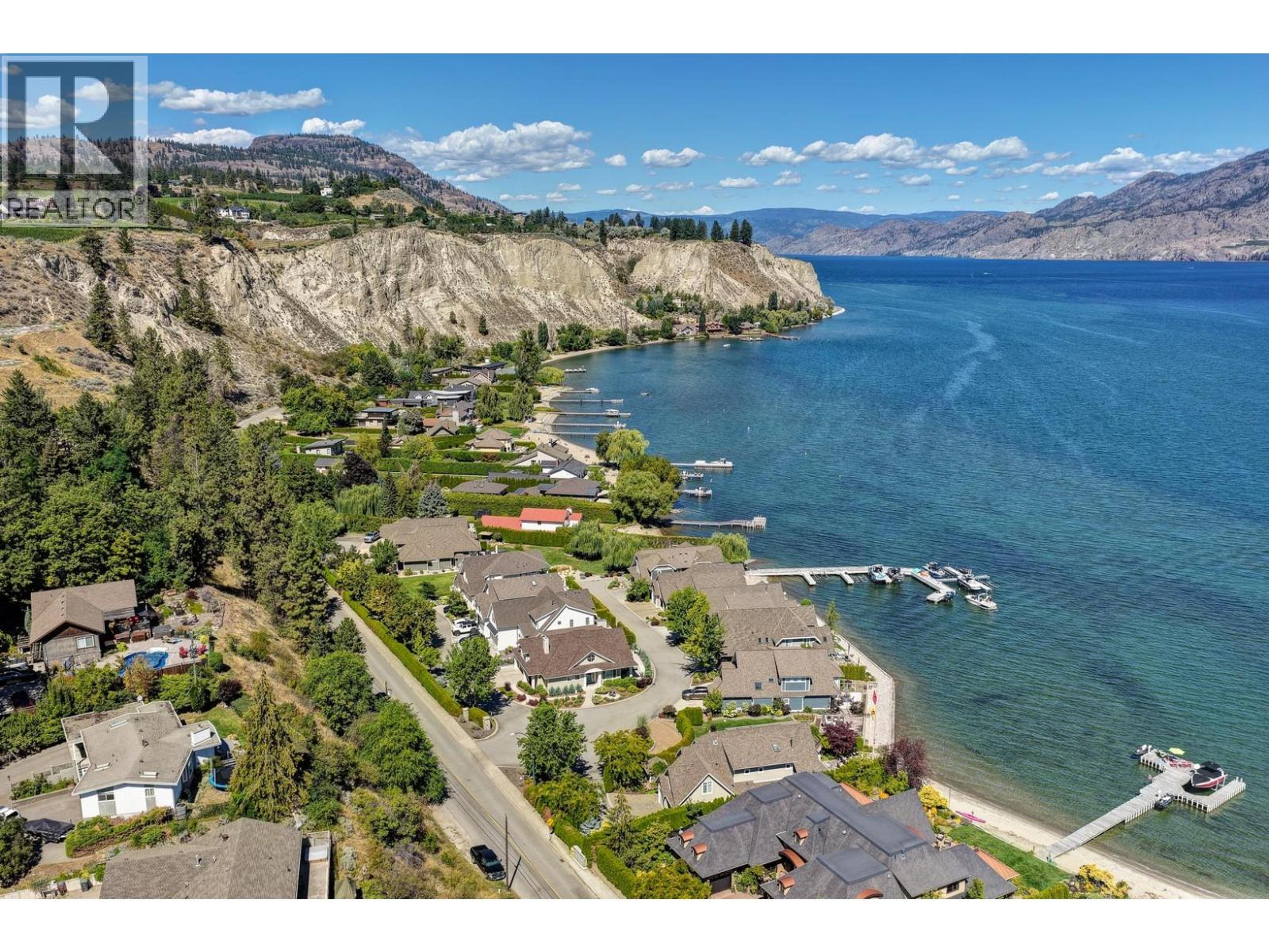 15419 Lakeshore Drive N, Summerland - Exteriors - Full Complex View, Drone/Aerial View - Photo 7