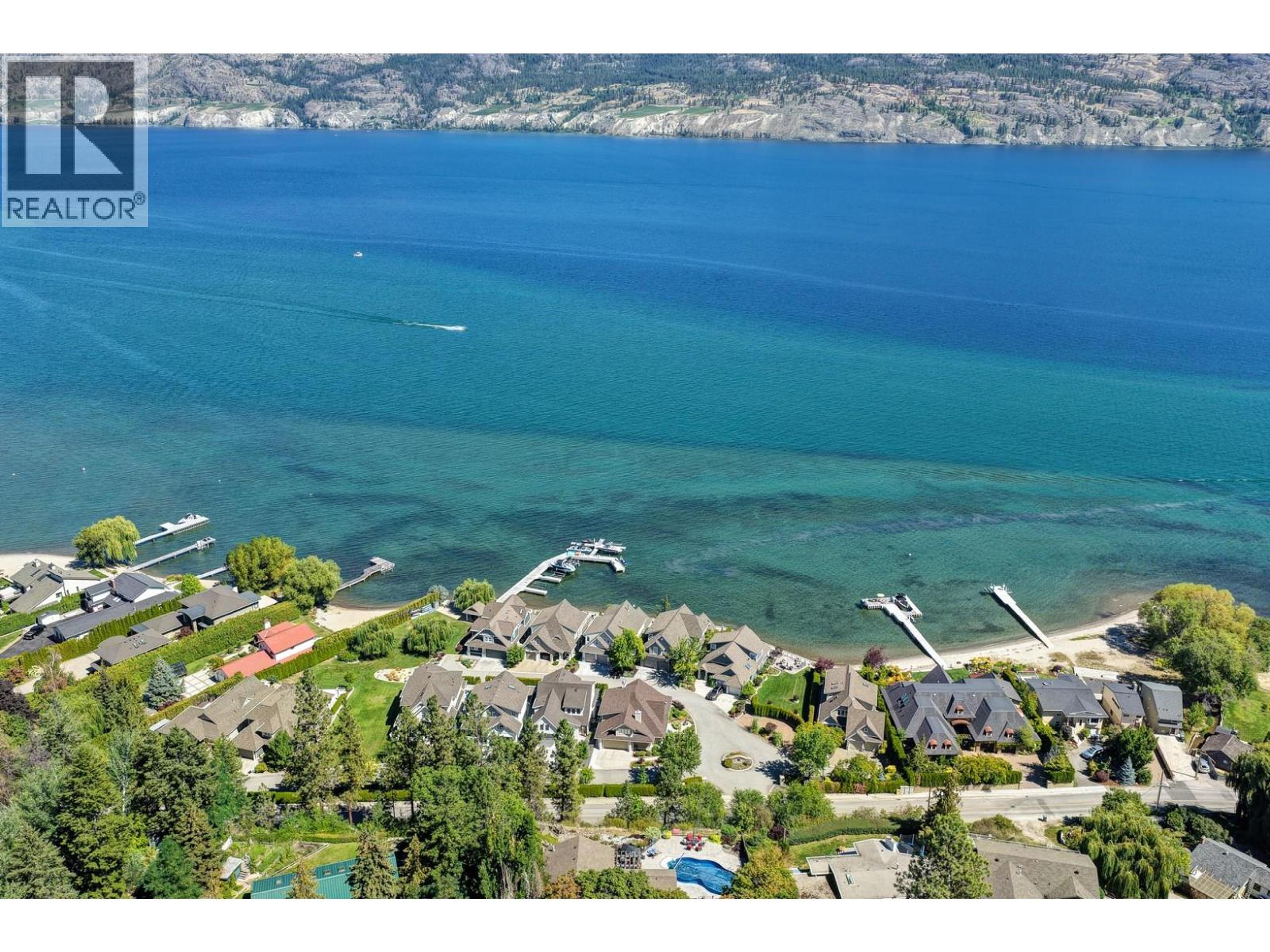 15419 Lakeshore Drive N, Summerland - Exteriors - Full Complex View, Drone/Aerial View - Photo 18
