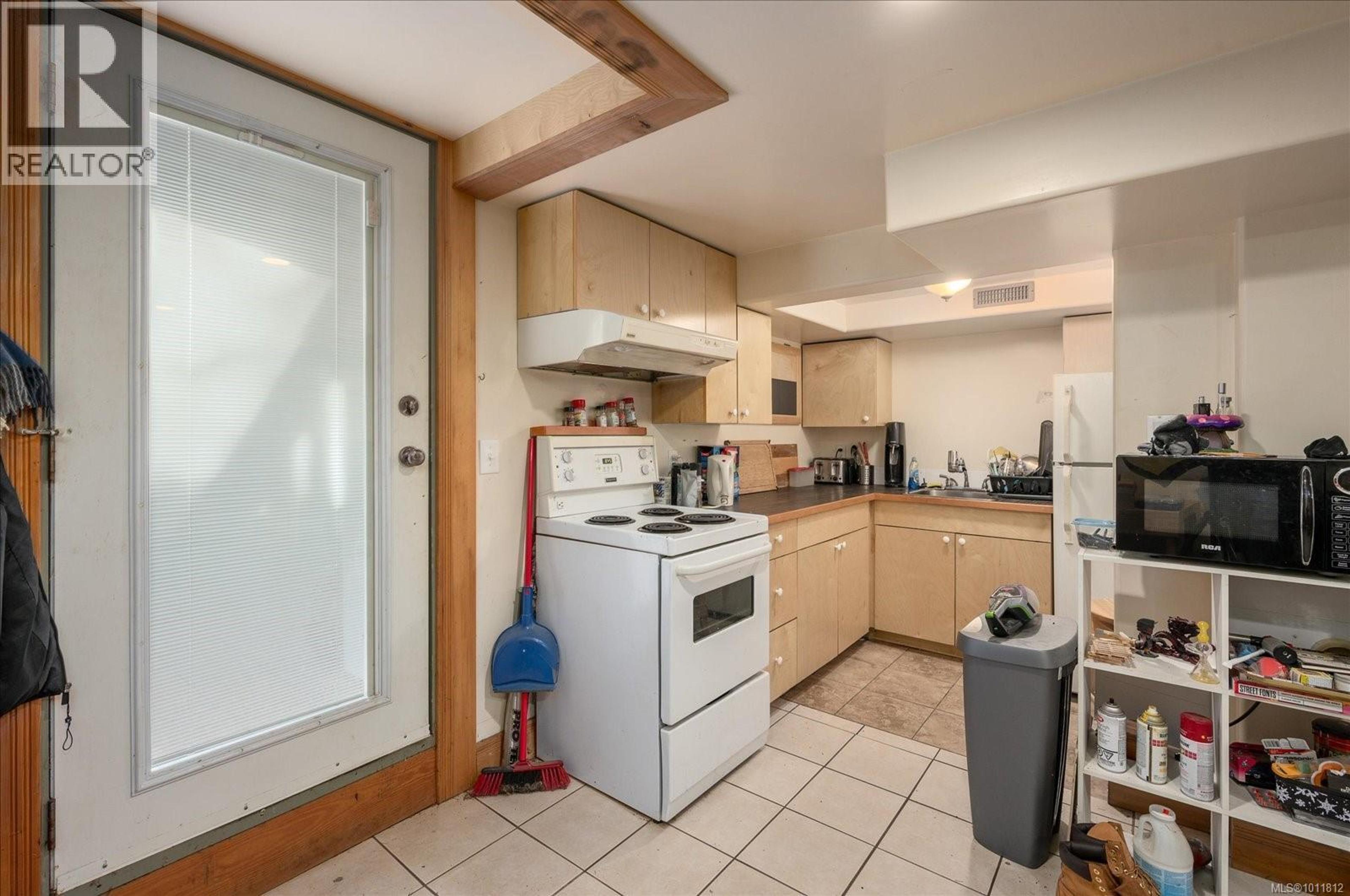 1813 NORTHFIELD RD - Image 24
