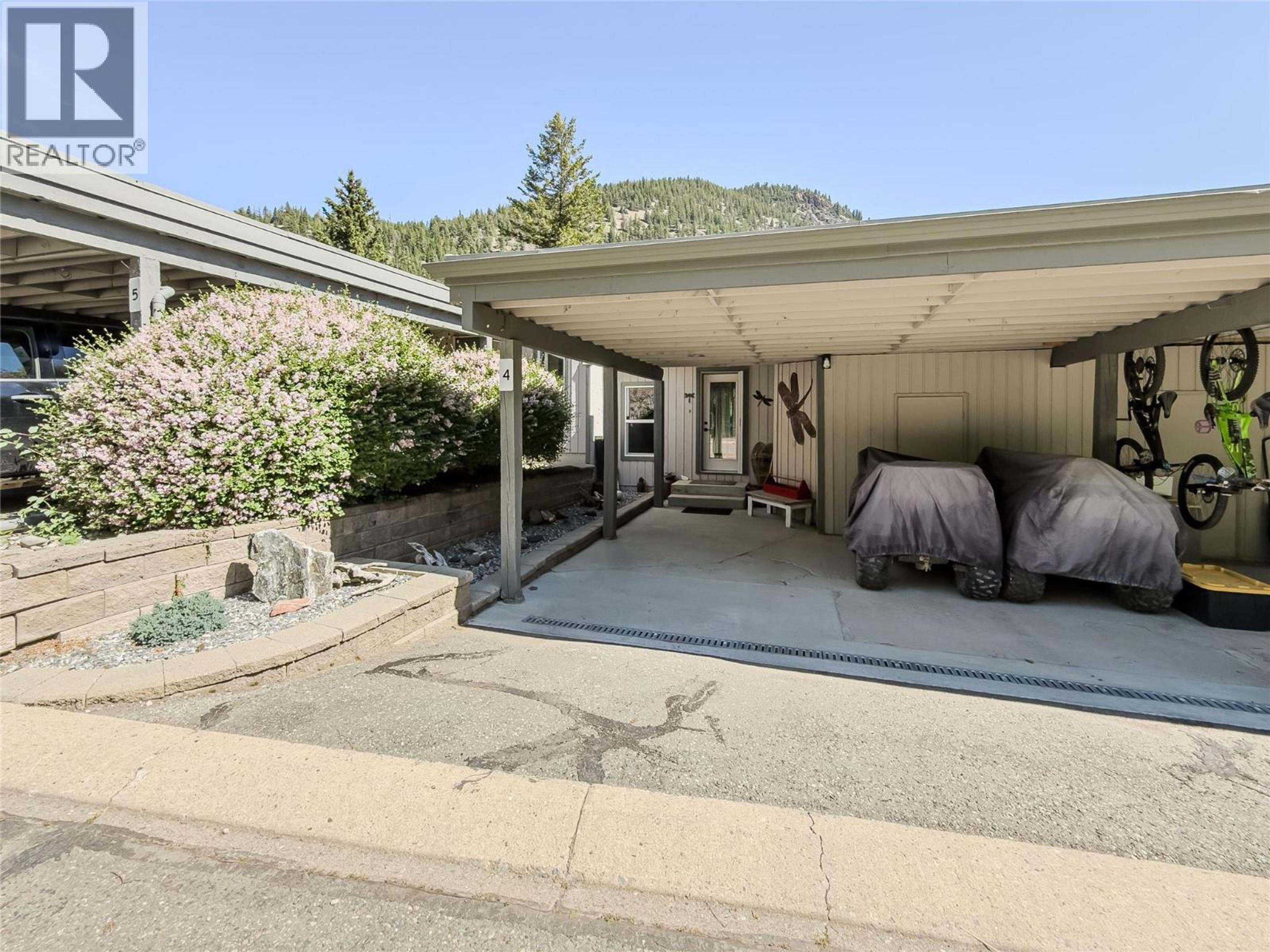 1801 Paul Lake Road, Kamloops - Exteriors - Photo 2