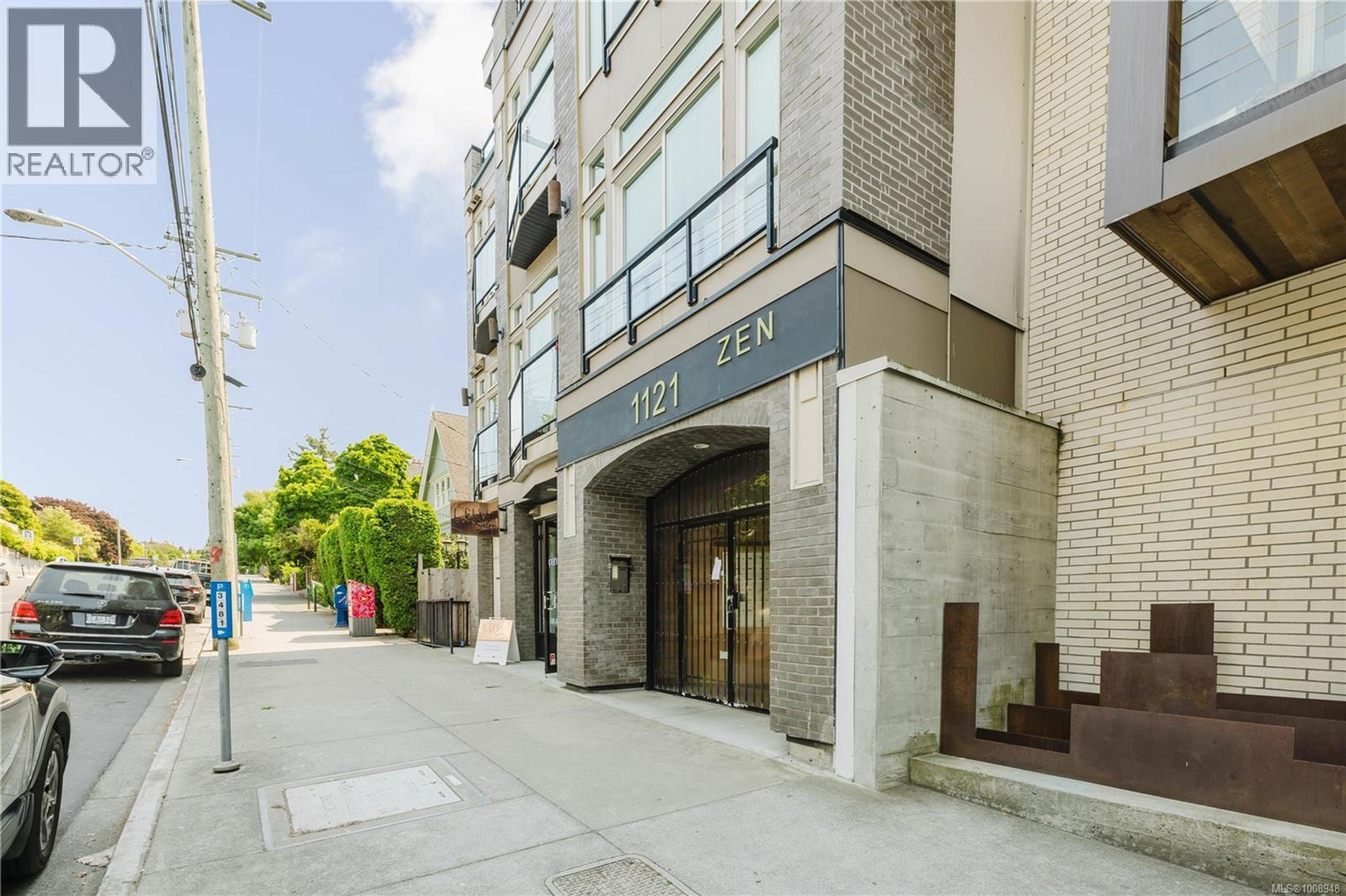 1121 Fort St, Victoria - Exteriors - Photo 5