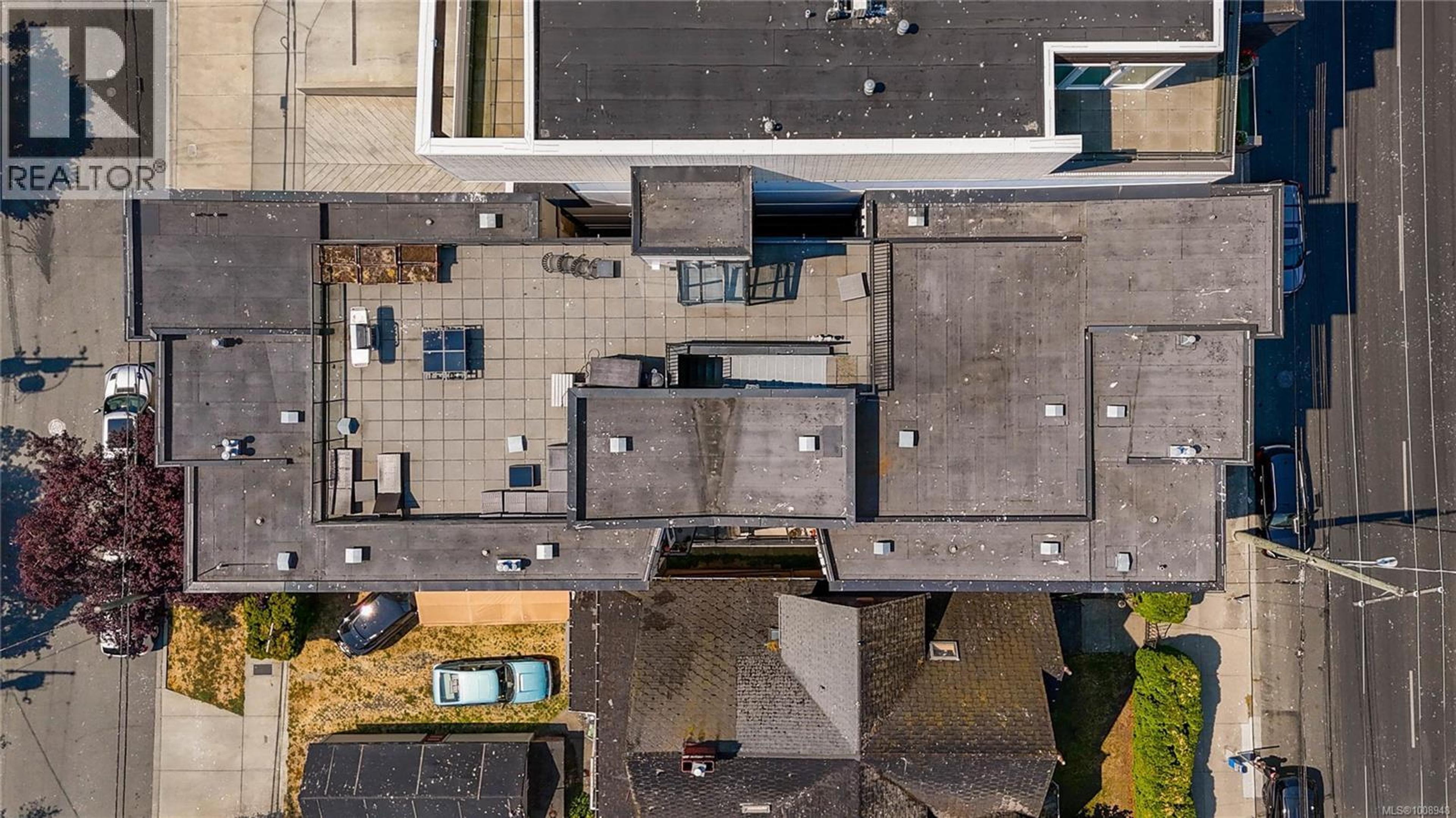 1121 Fort St, Victoria - Exteriors - Drone/Aerial View - Photo 10