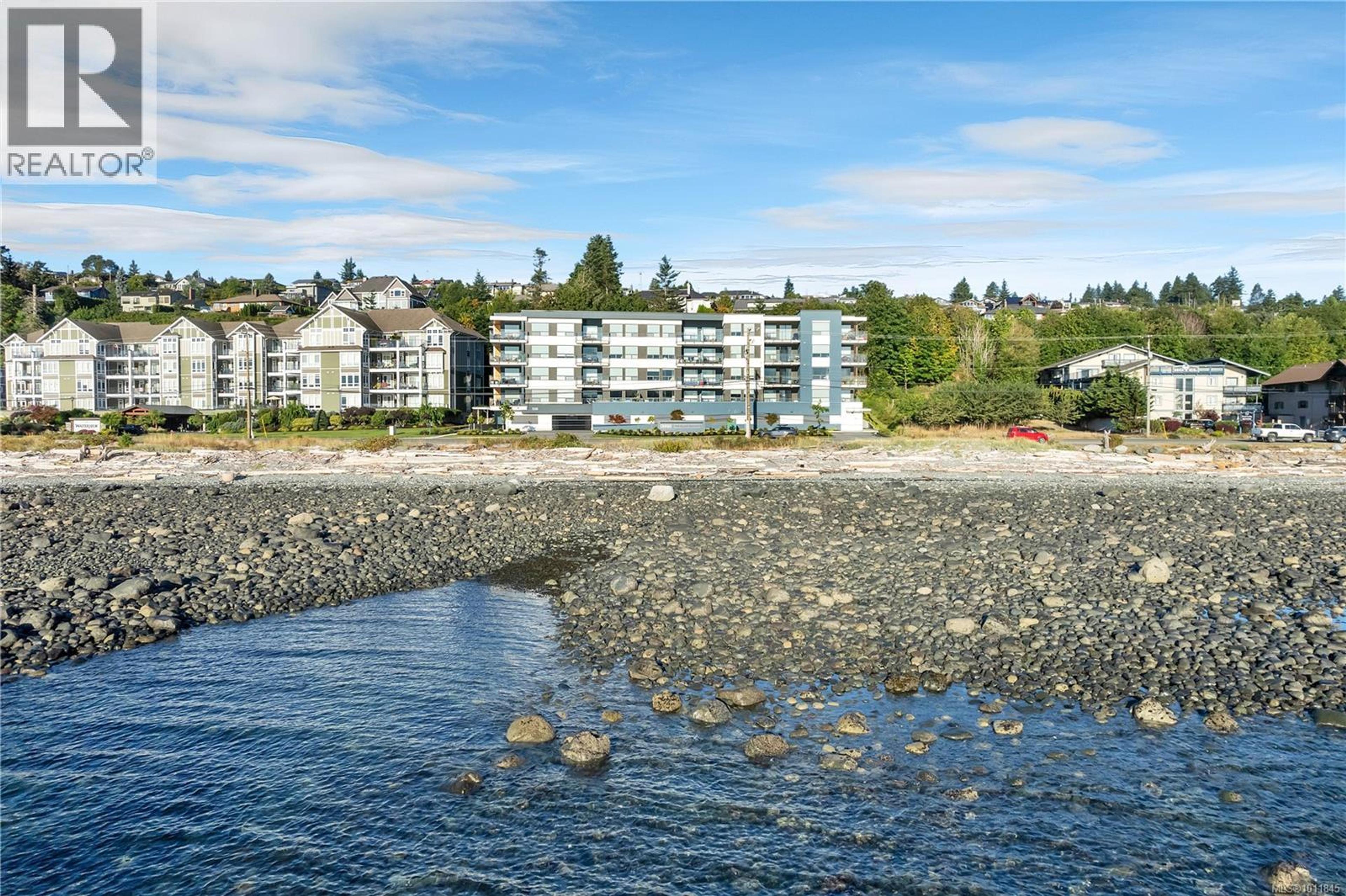 536 Island Hwy S, Campbell River - Exteriors - Full Complex View - Photo 3