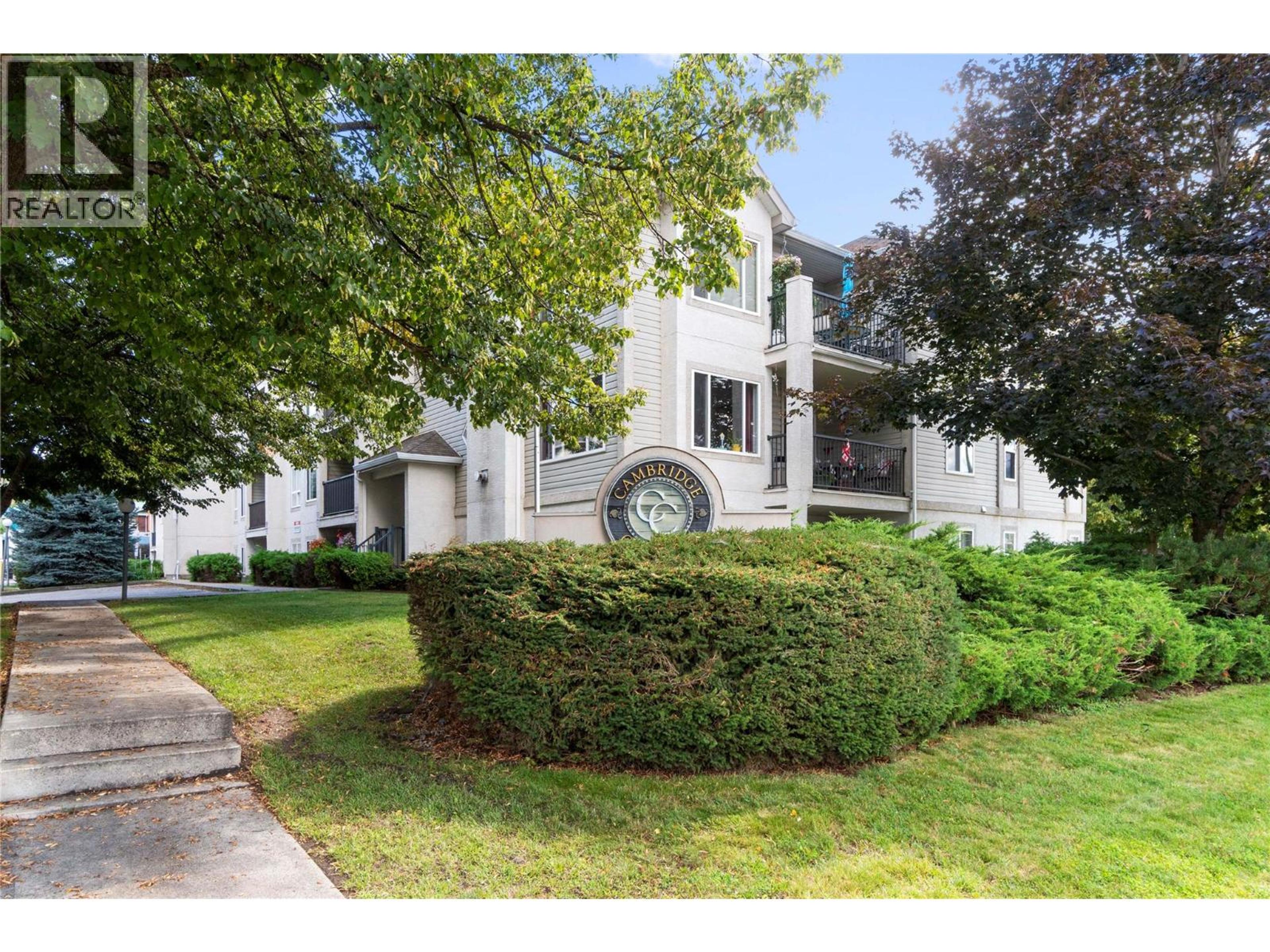 650 3 Street SW, Salmon Arm - Exteriors - Photo 1