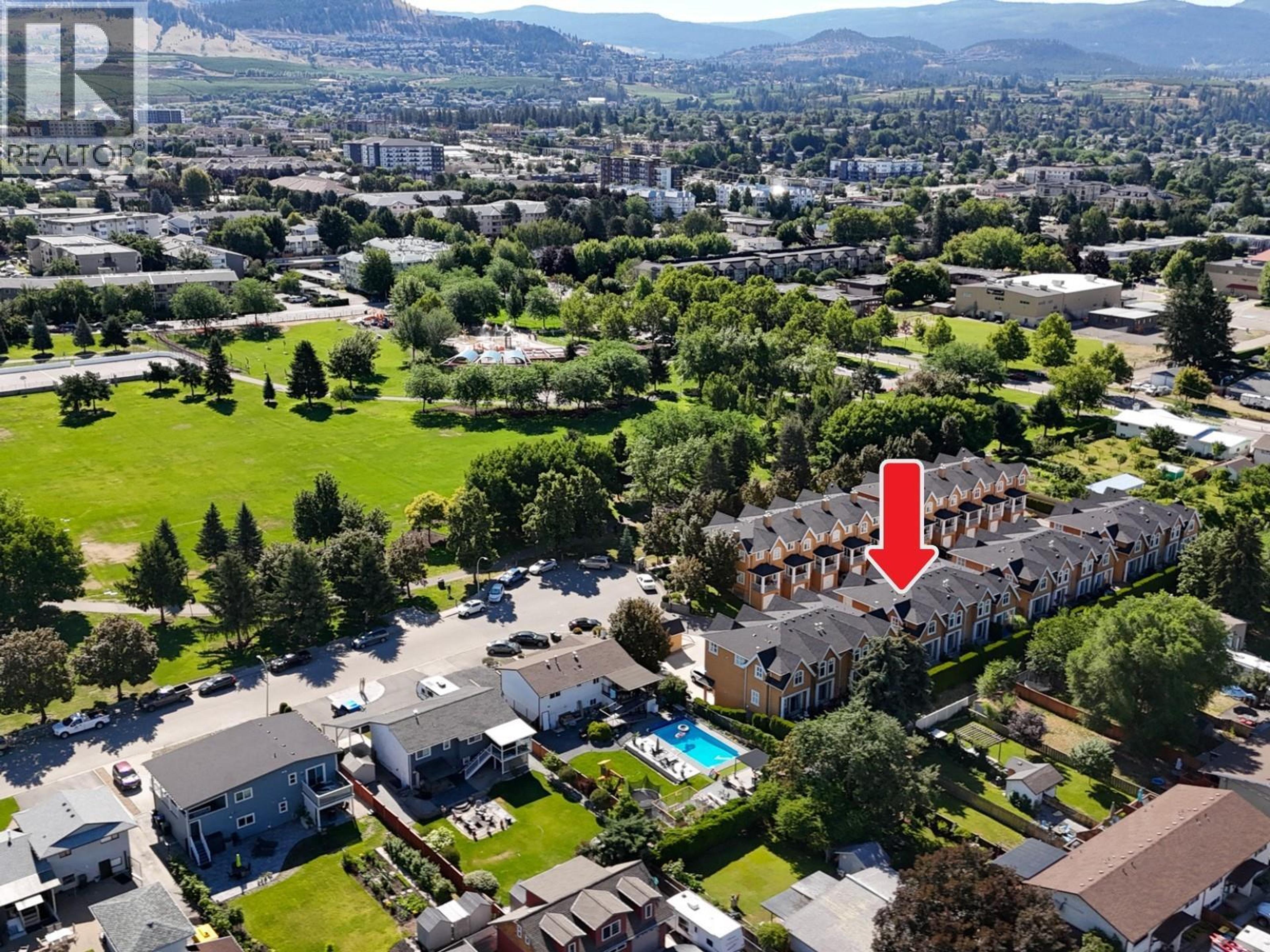 456 McPhee Street, Kelowna - Exteriors - Drone/Aerial View, Marked/Pin, Full Complex View - Photo 7